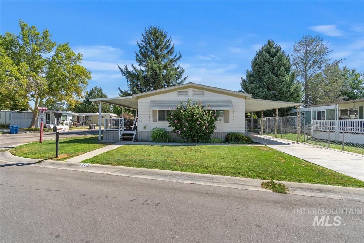 275 N Checola Cir