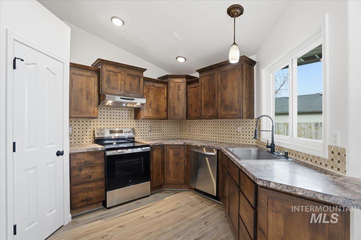 7994 W Whittaker St.