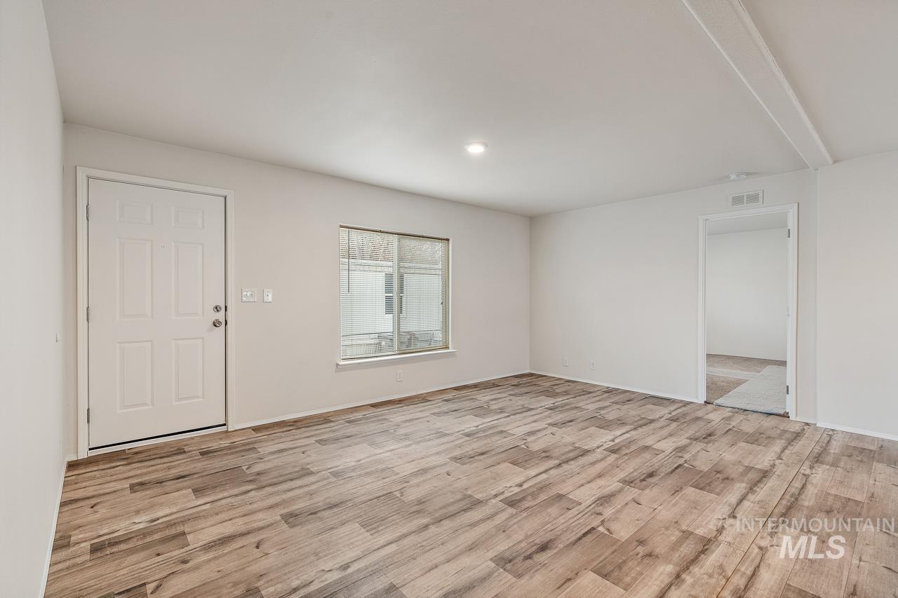 441 W Mesquite St.