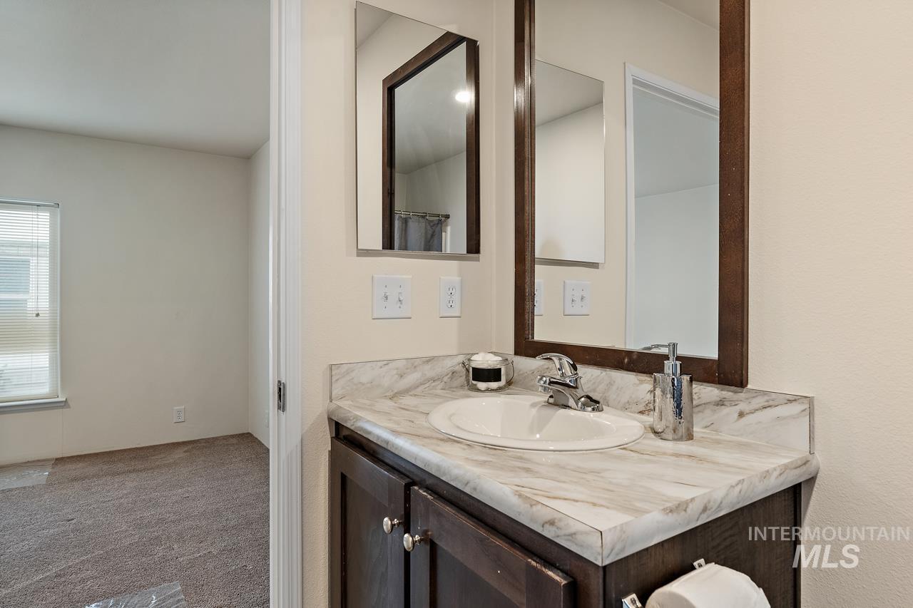441 W Mesquite St.