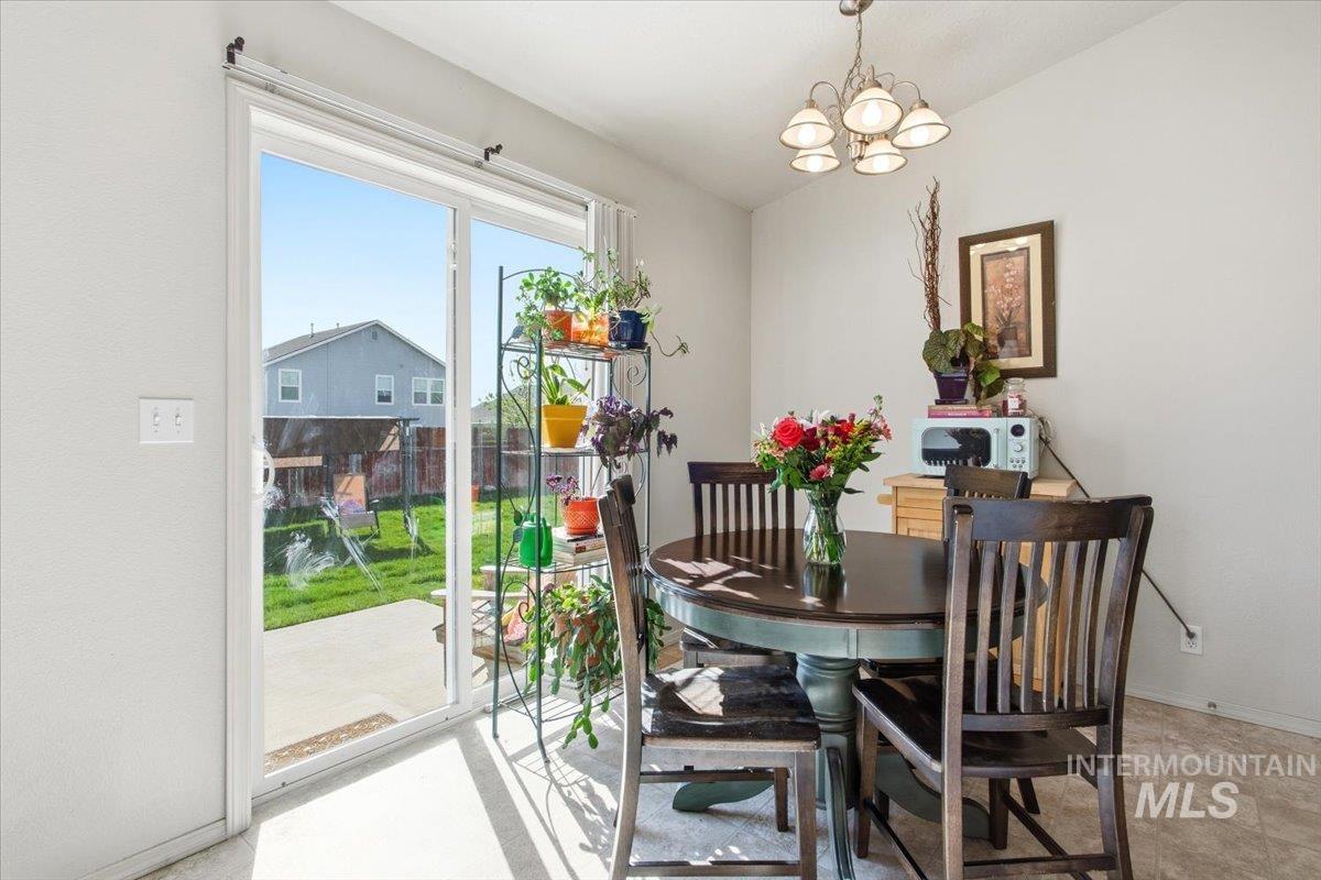 3530 S Twin Springs Way