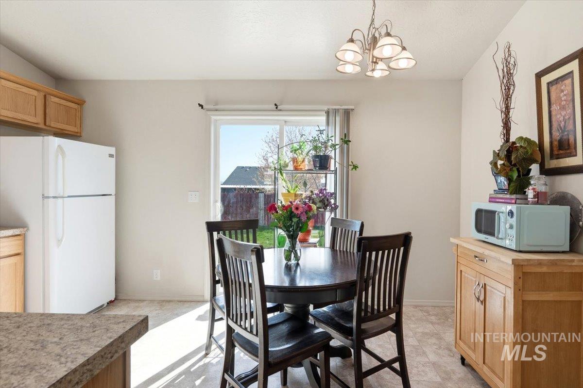 3530 S Twin Springs Way