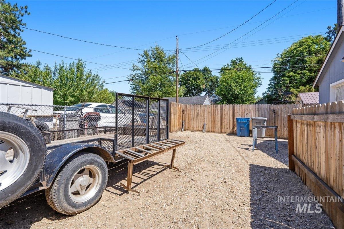 620 16th Avenue S.