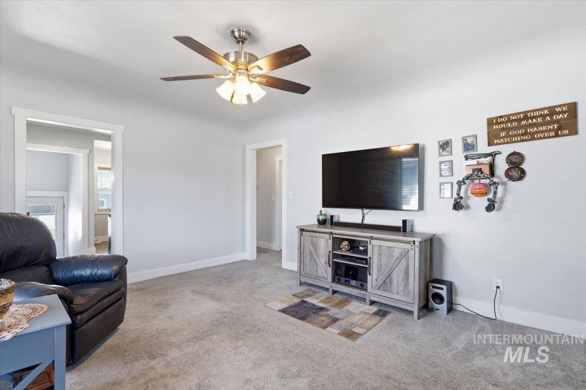 620 16th Avenue S.