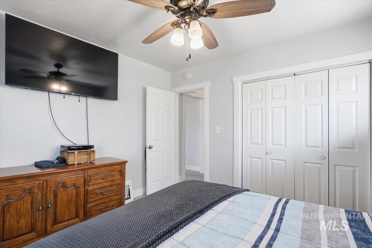 620 16th Avenue S.