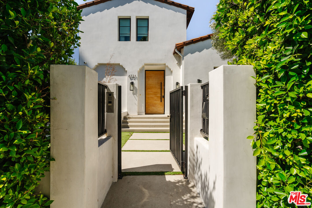6721 Drexel Ave