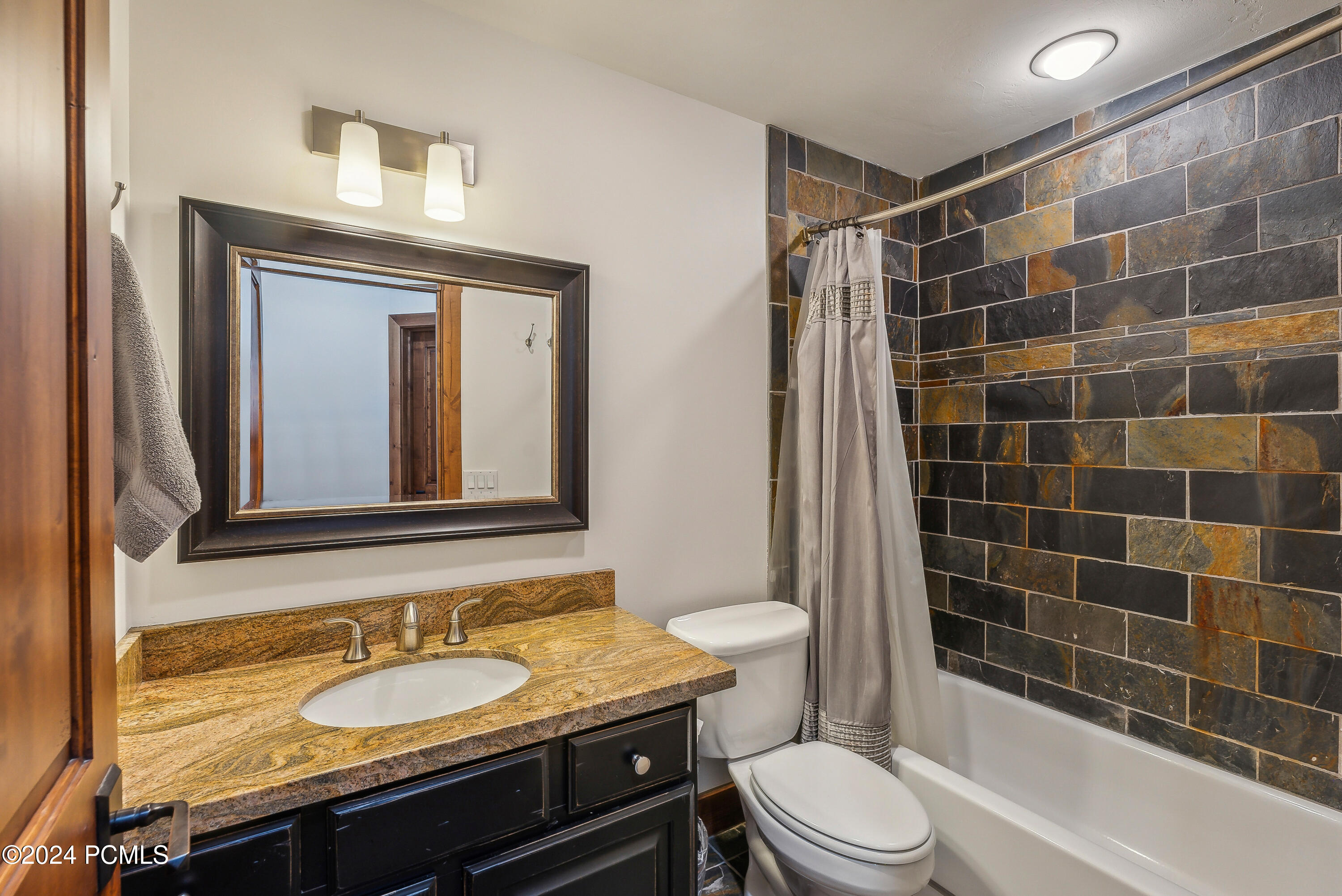 7240 Buckboard Drive