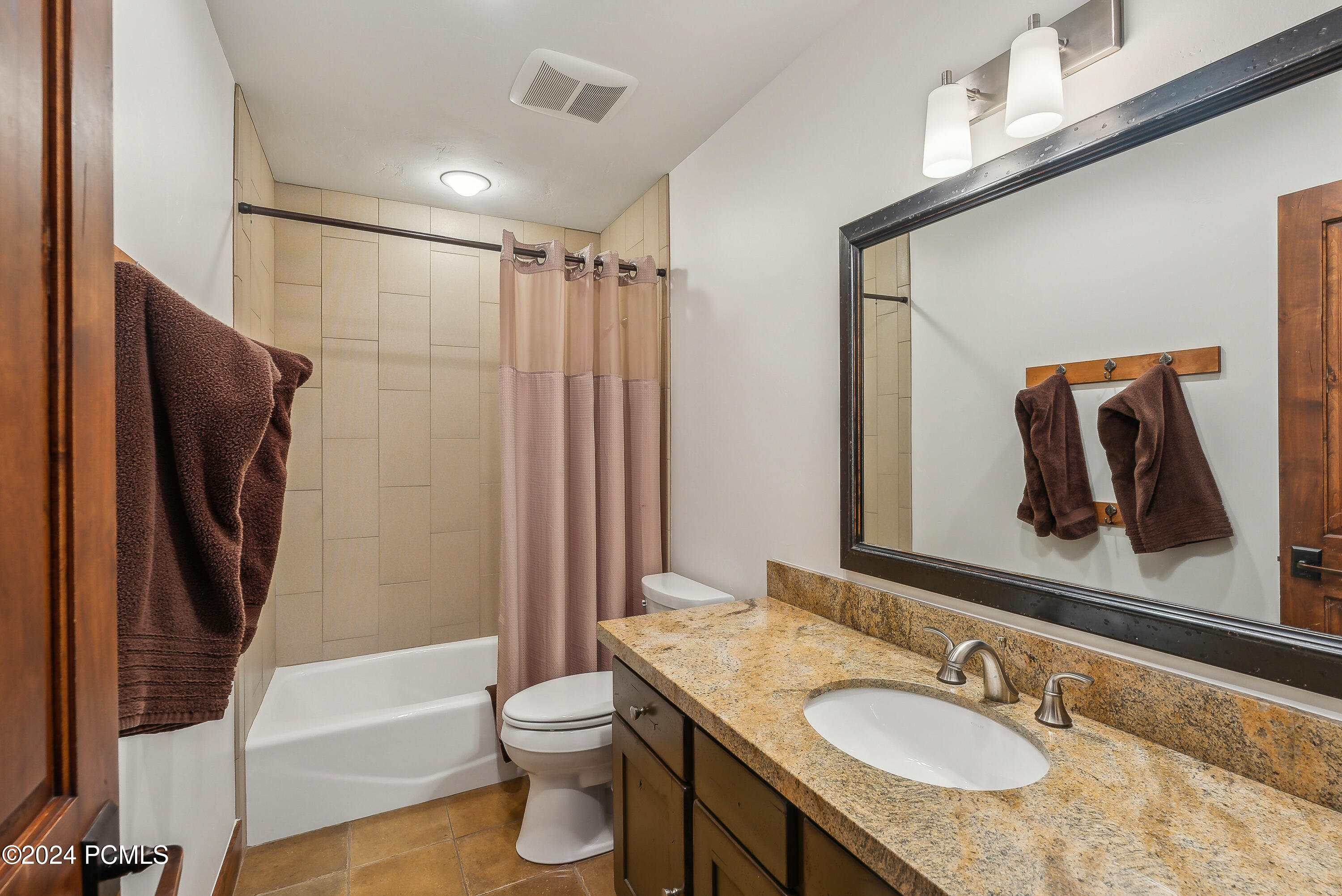 7240 Buckboard Drive