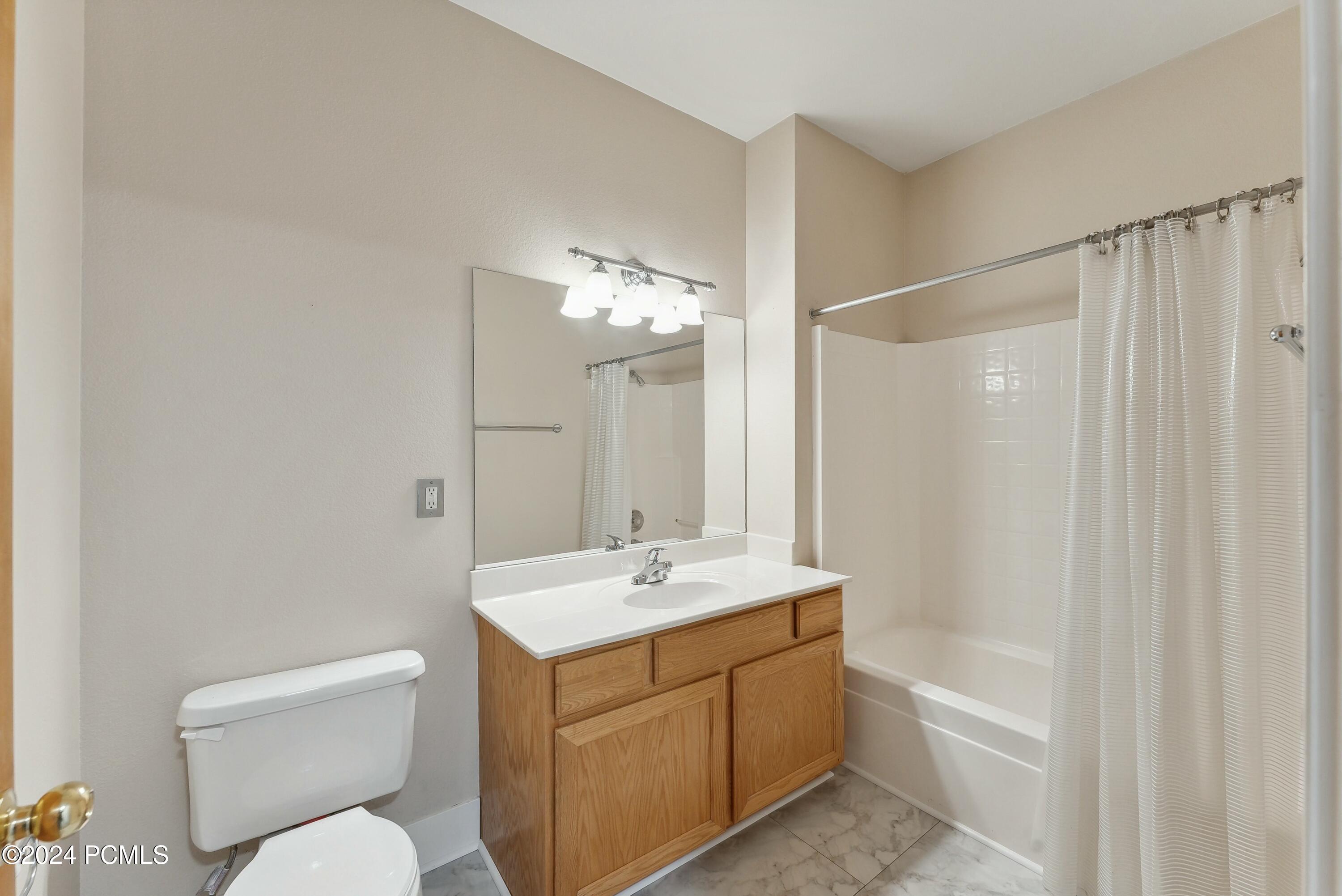 8231 Meadow View Court, K-21