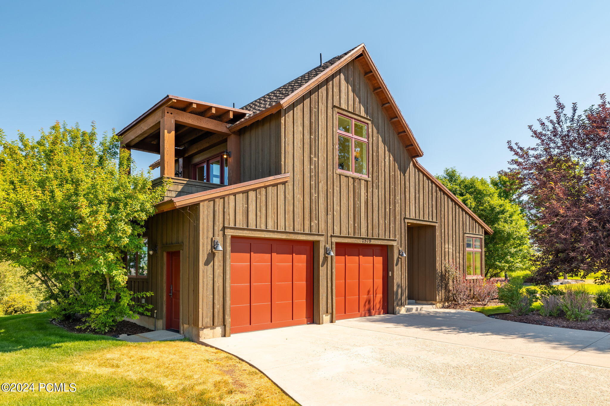 2579 Splendor Valley Road