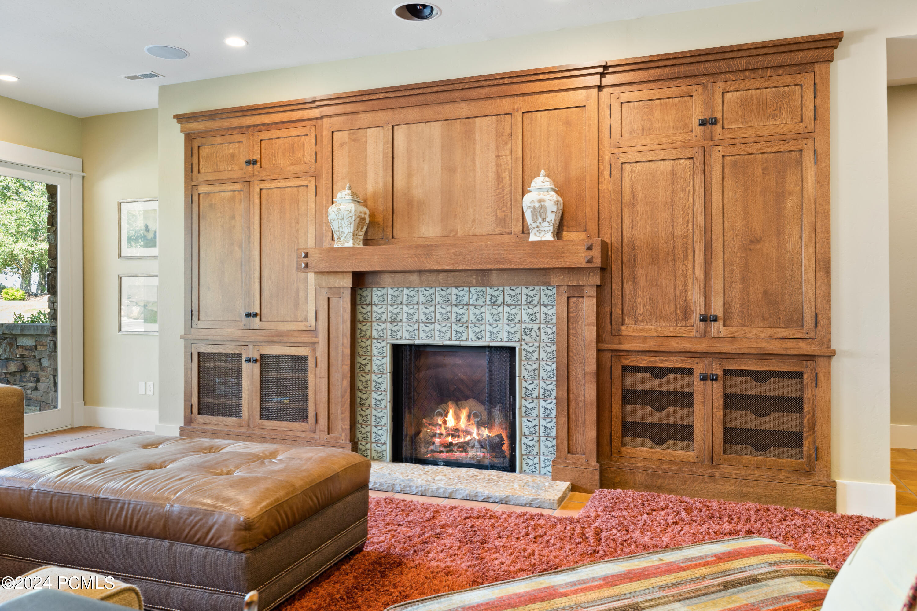 2579 Splendor Valley Road