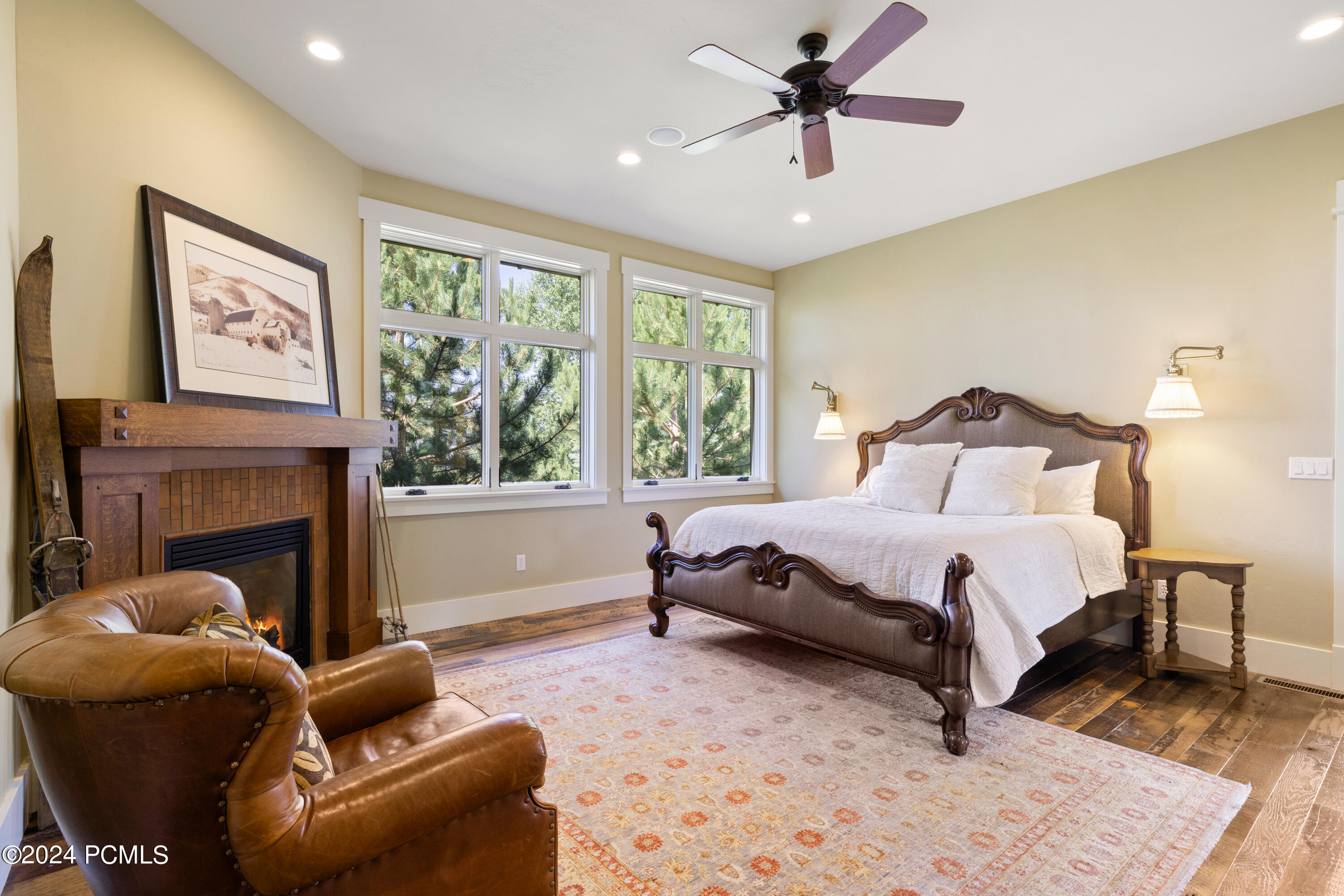 2579 Splendor Valley Road