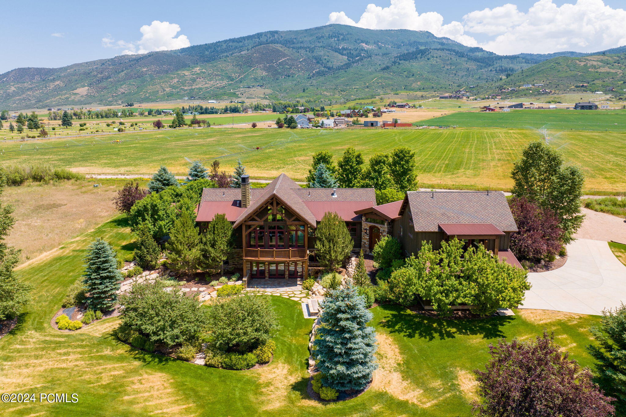 2579 Splendor Valley Road