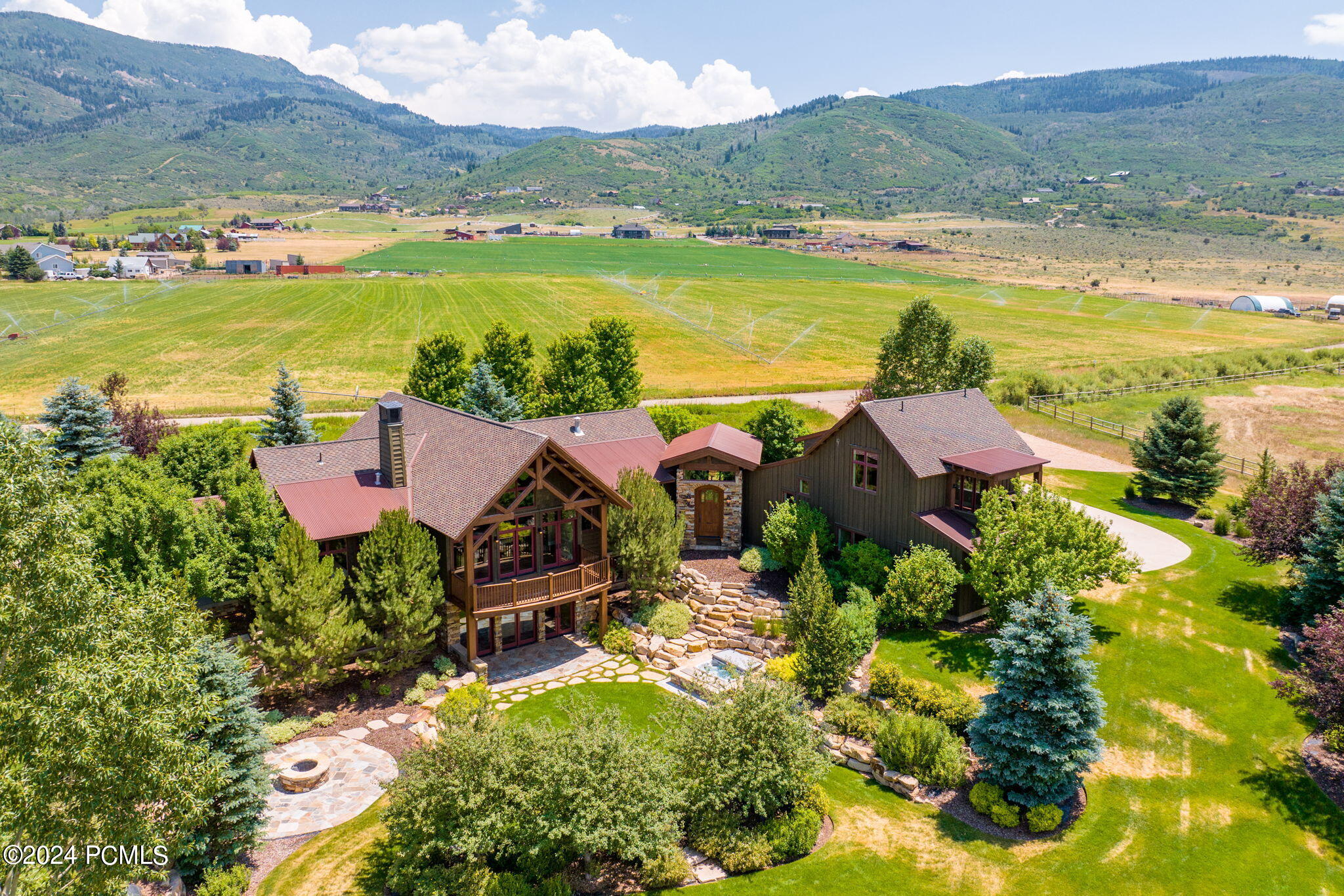 2579 Splendor Valley Road