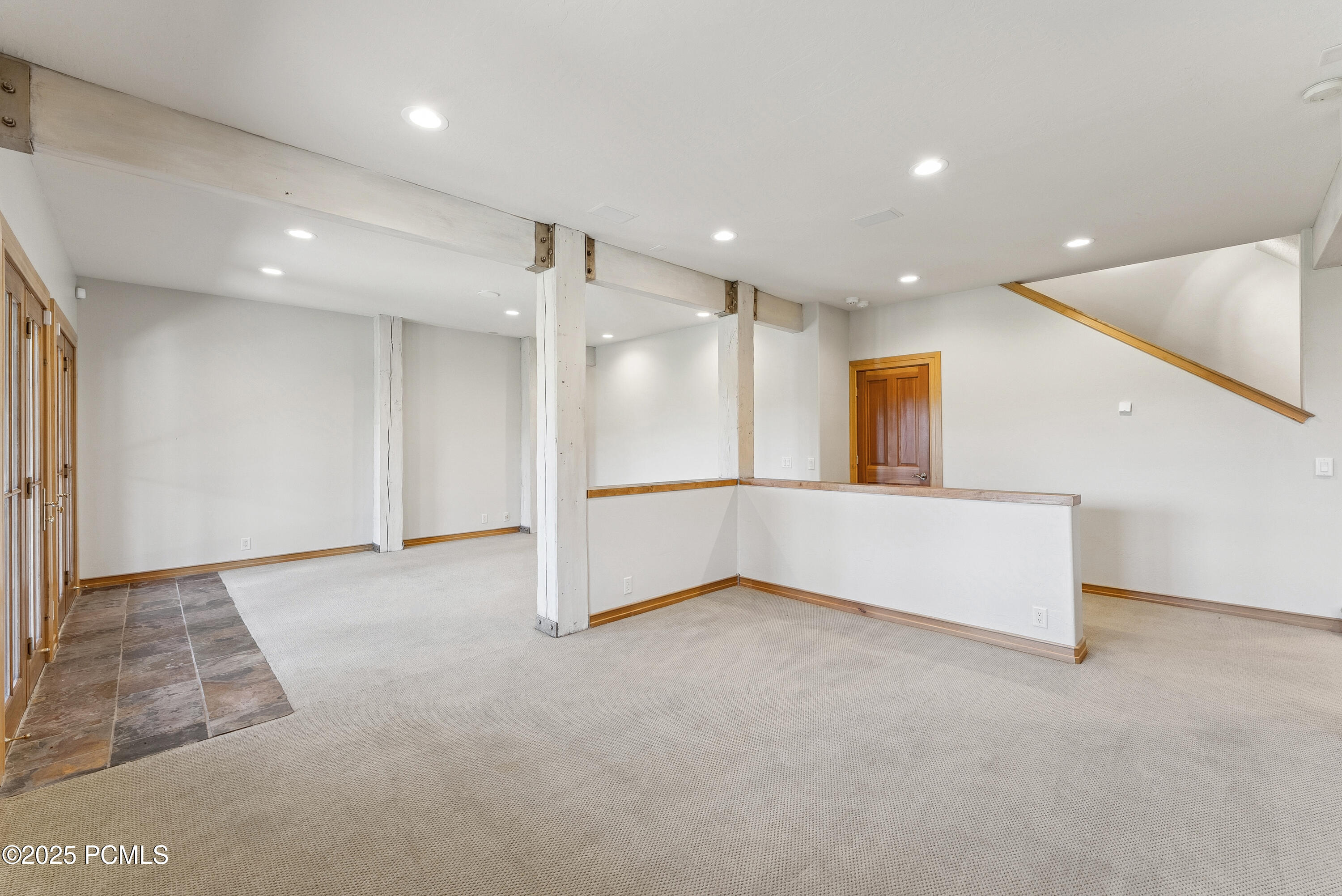 9246 Par Court