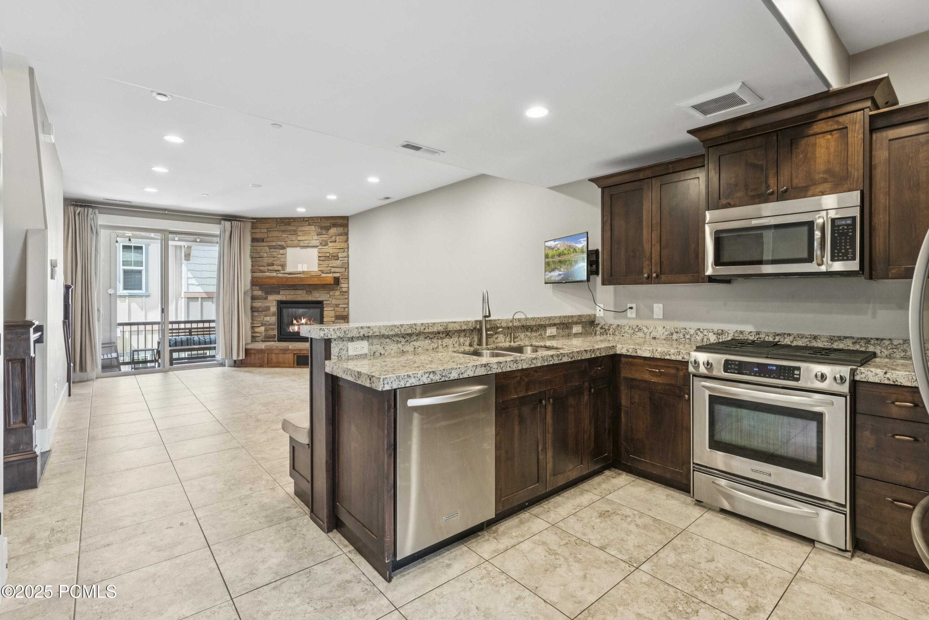 13331 N Highmark Court