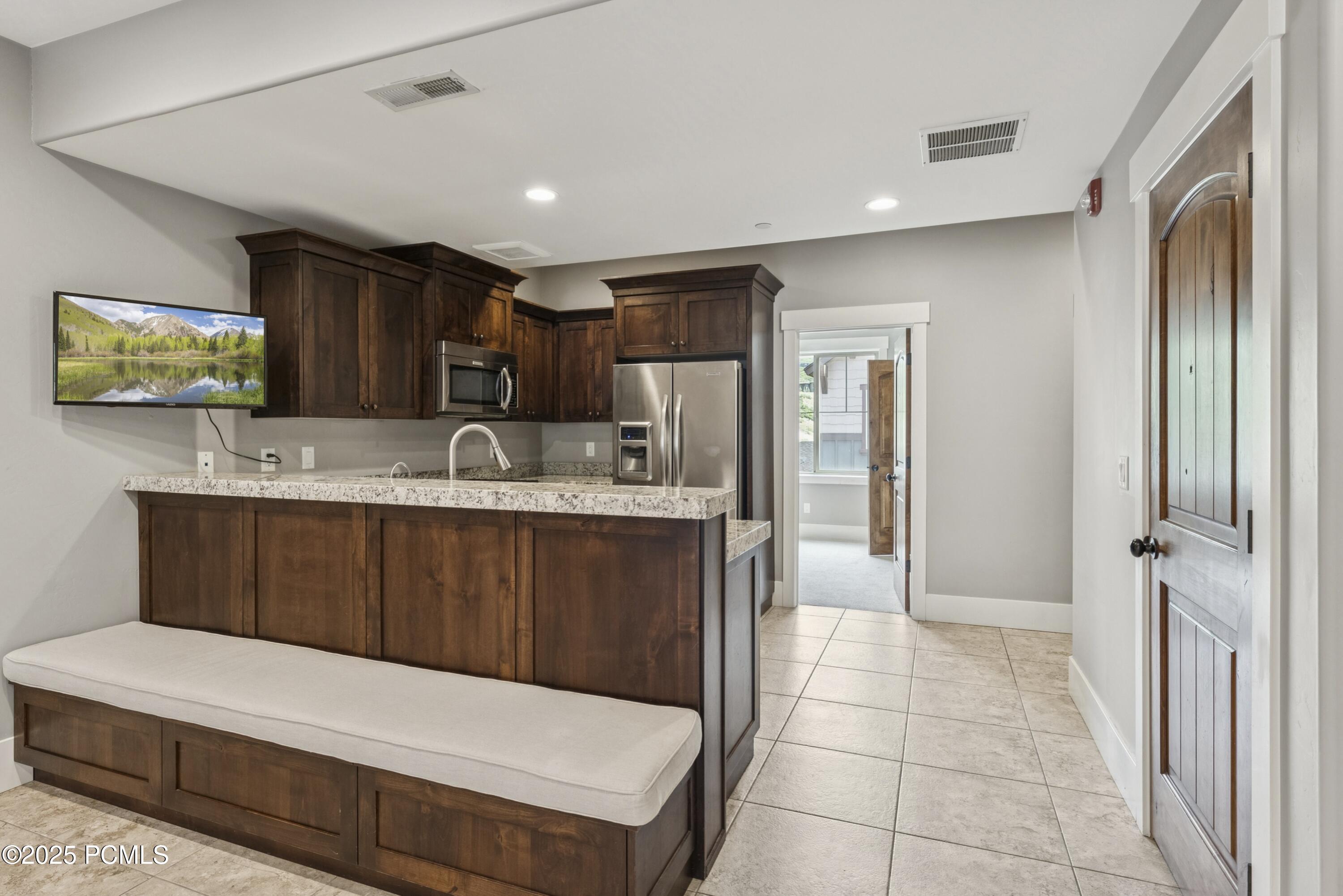 13331 N Highmark Court