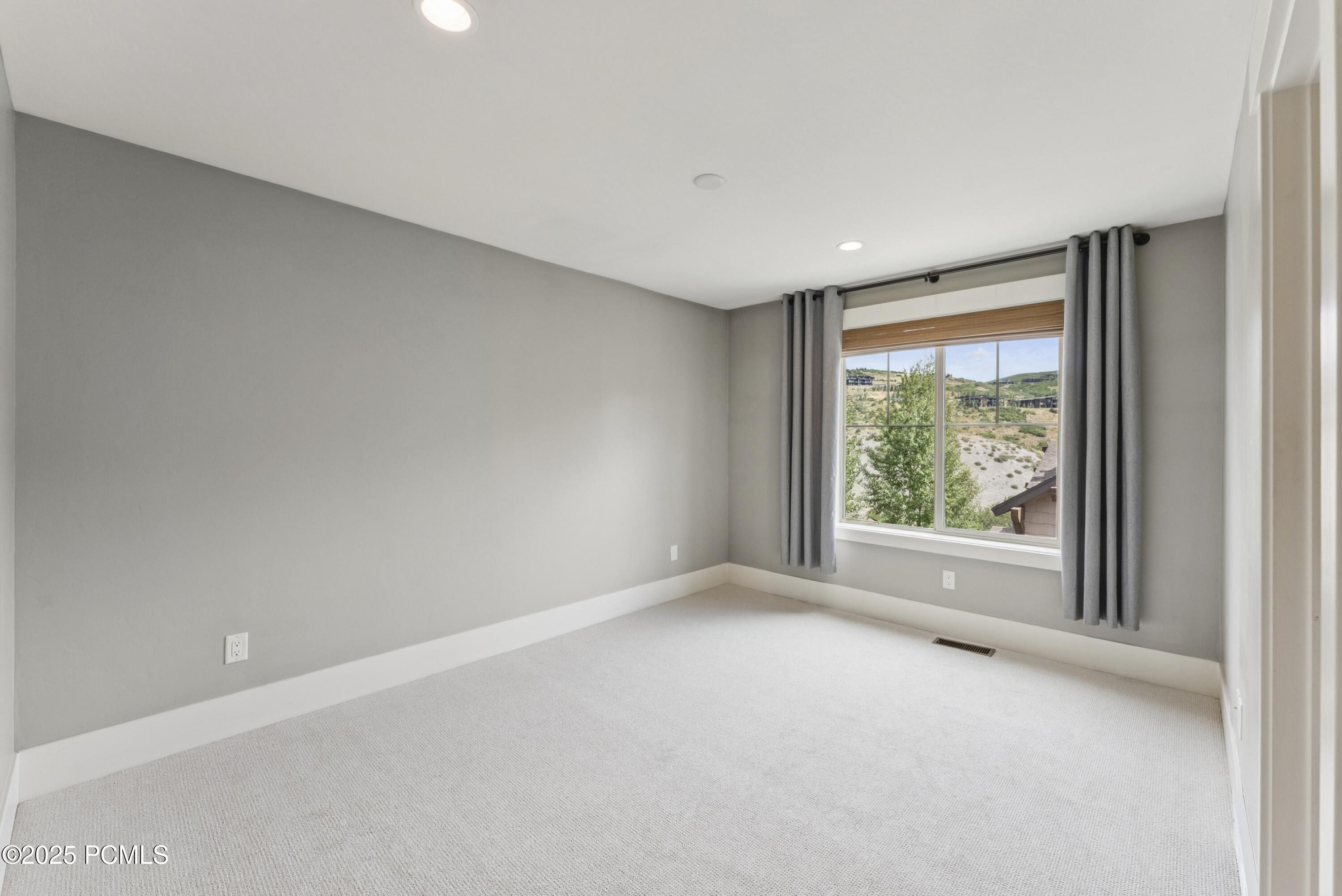 13331 N Highmark Court