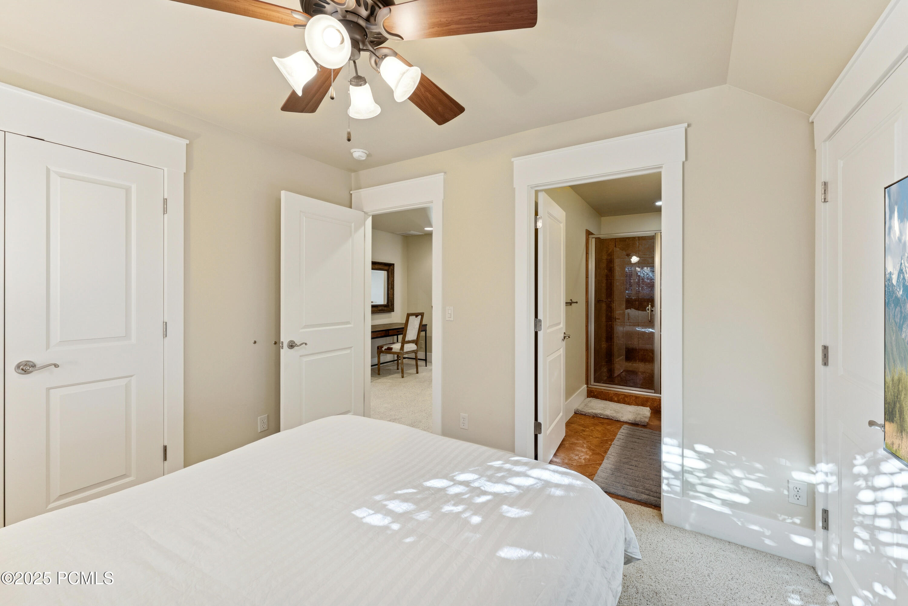 541 Craftsman Way, Midway