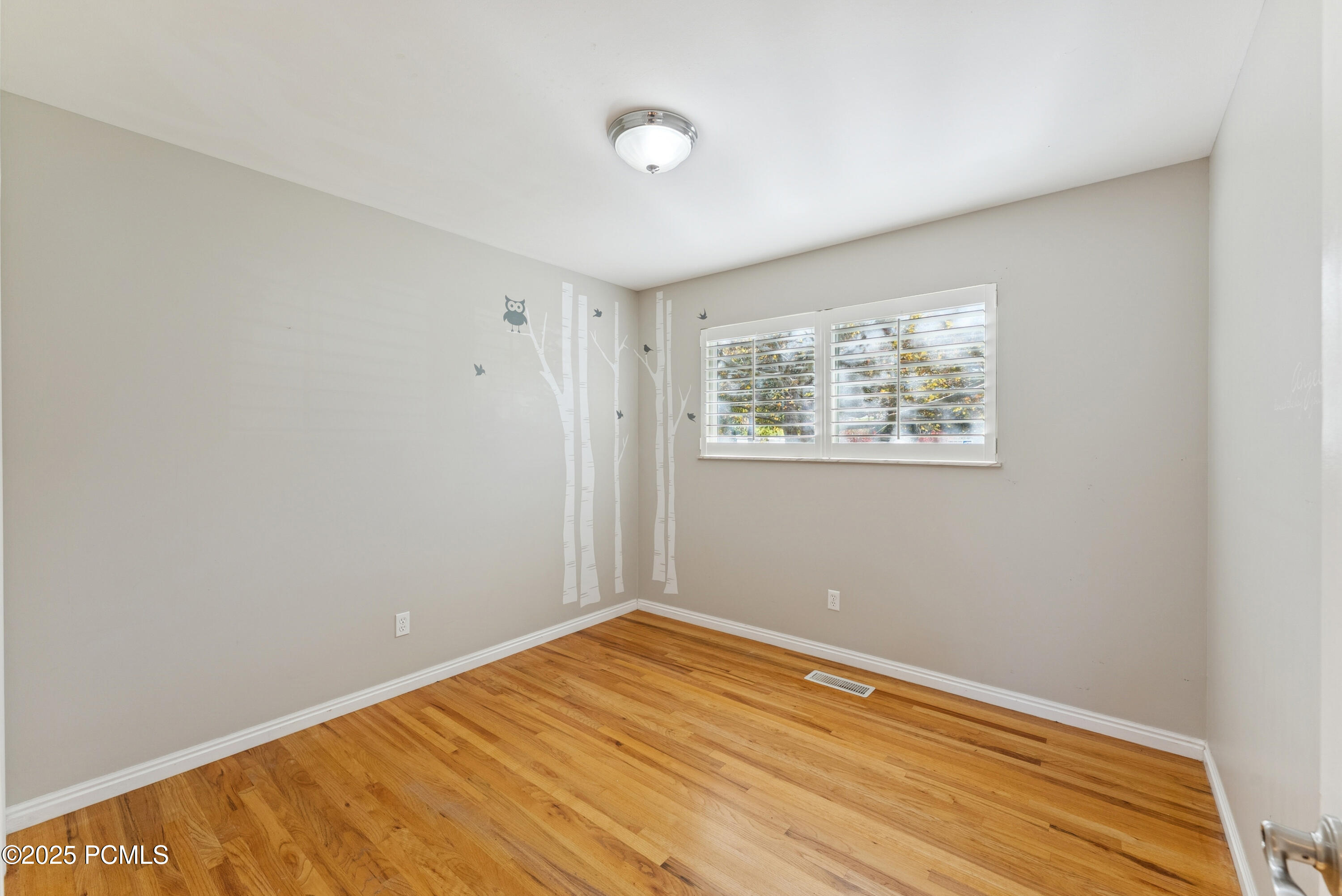 3651 E Oakview Drive