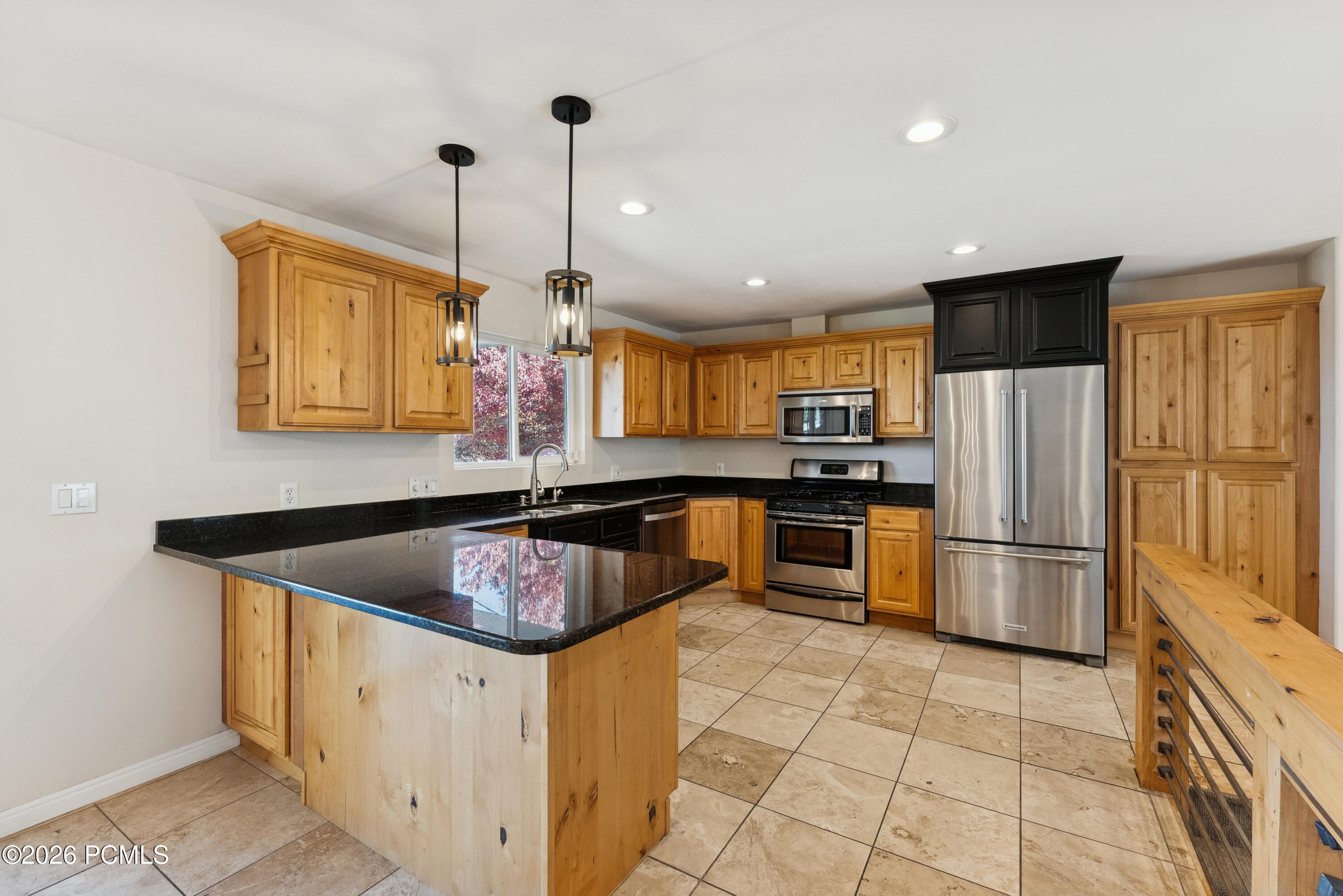 3651 E Oakview Drive