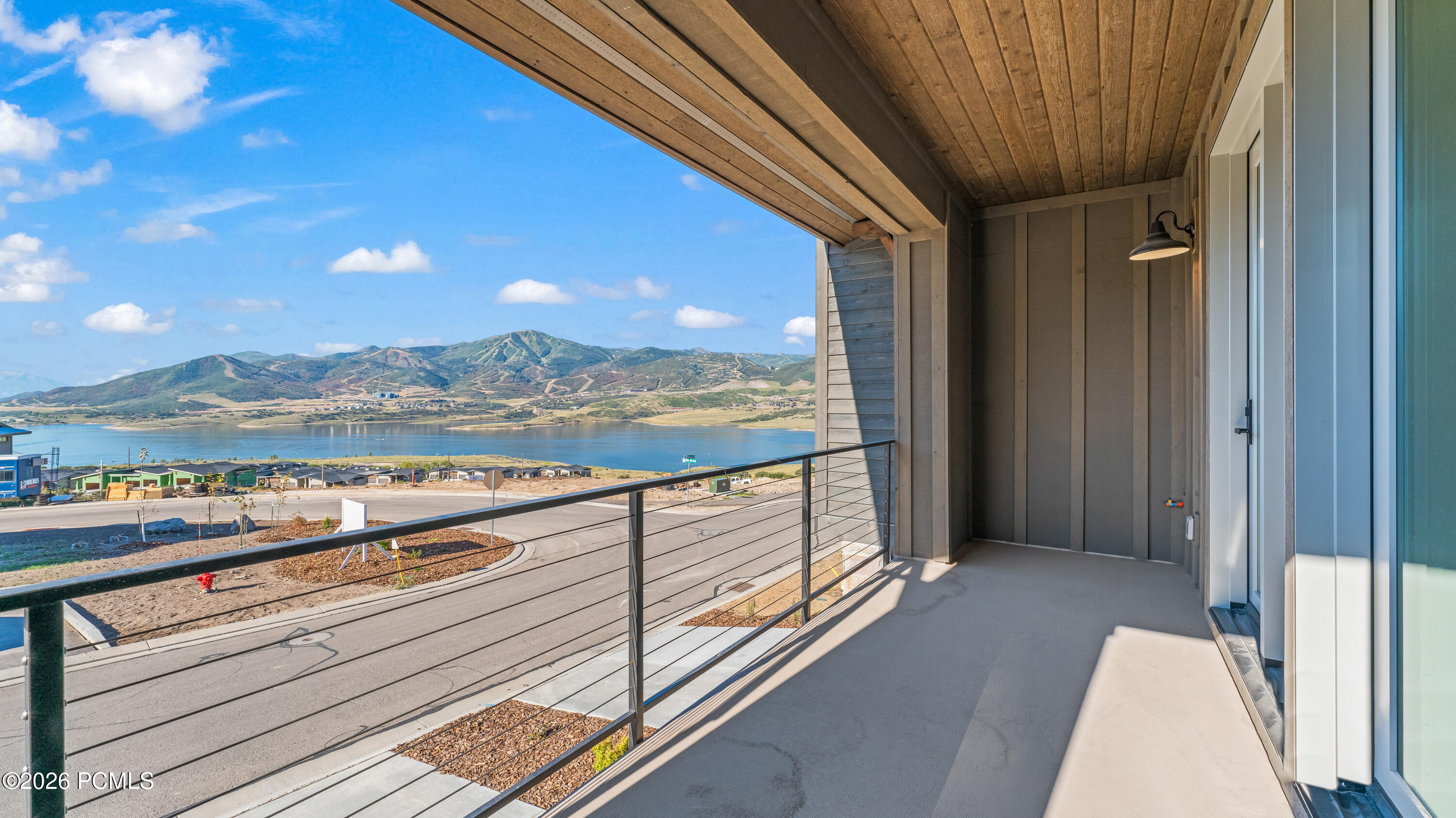 11742 N Shoreline Drive