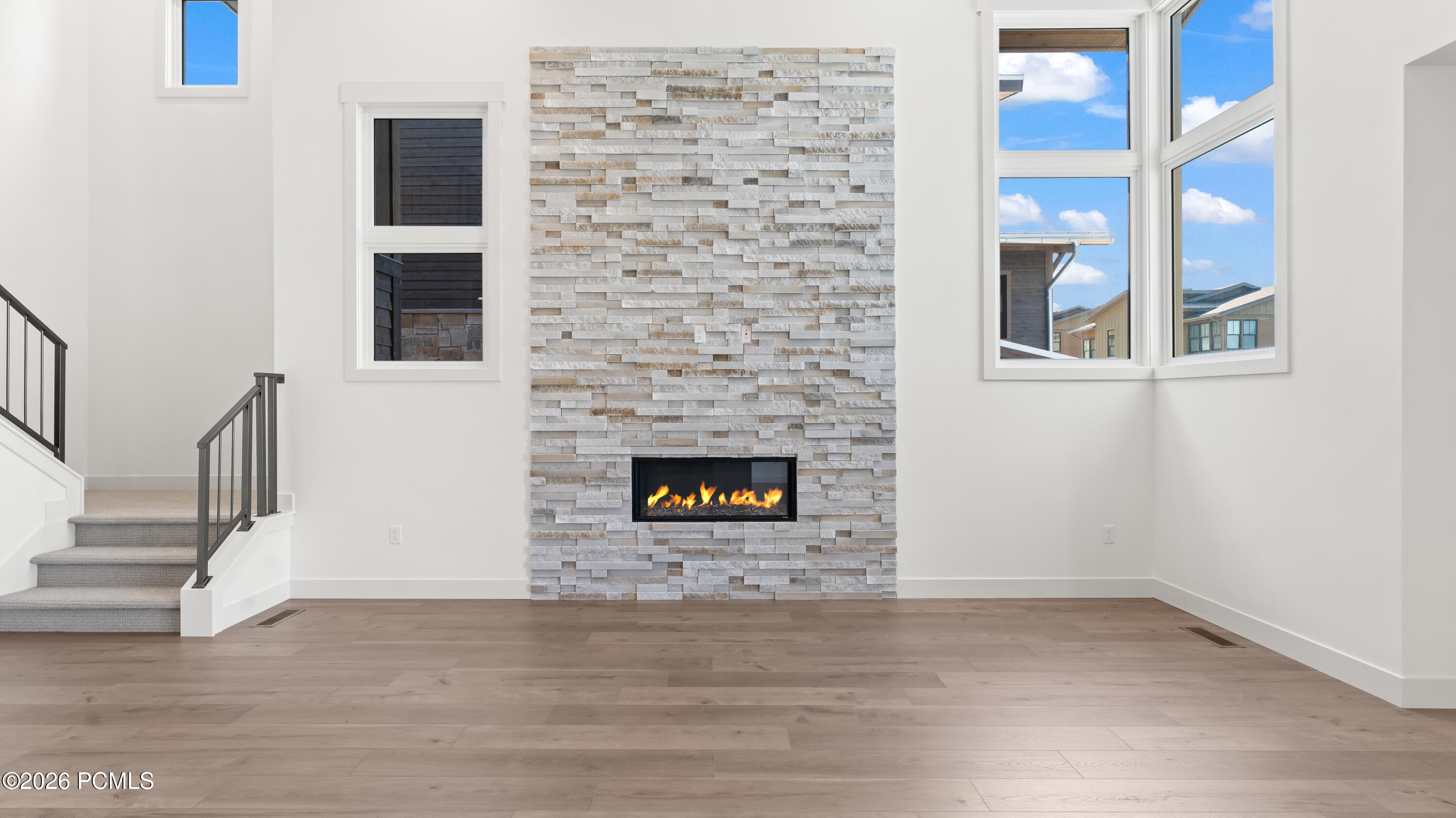 11742 N Shoreline Drive