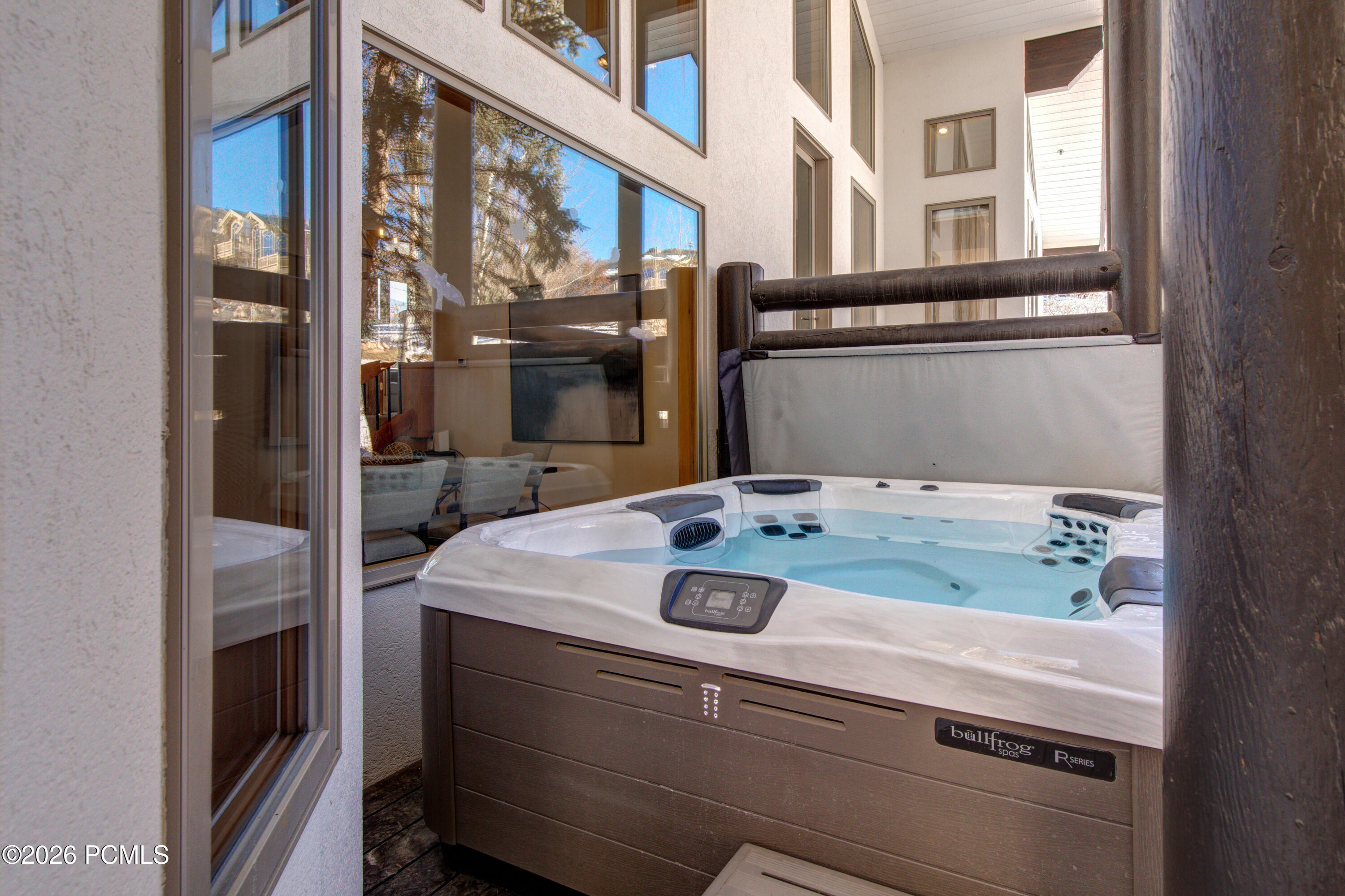 3133 Mountain Ridge Court