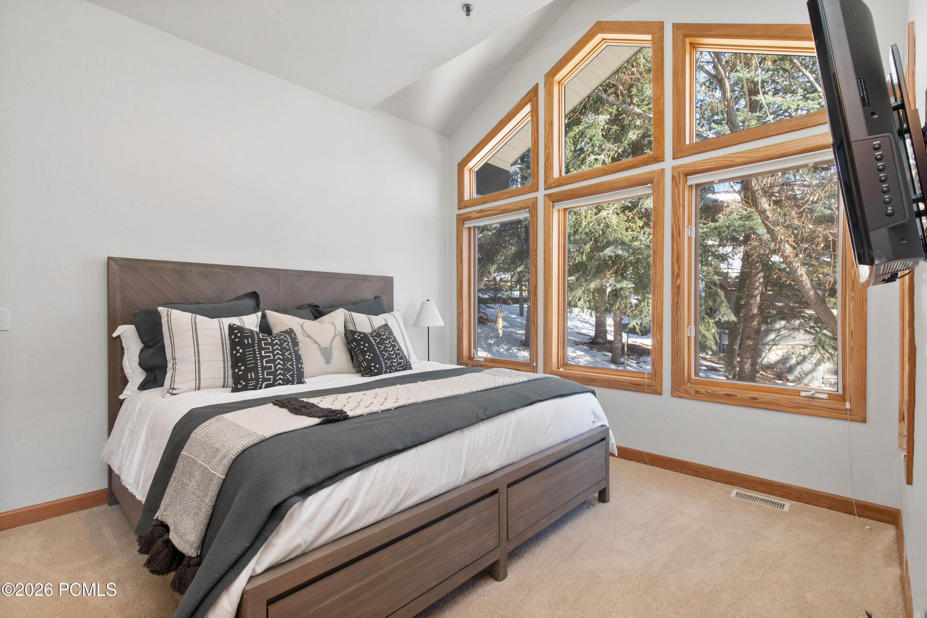 3133 Mountain Ridge Court