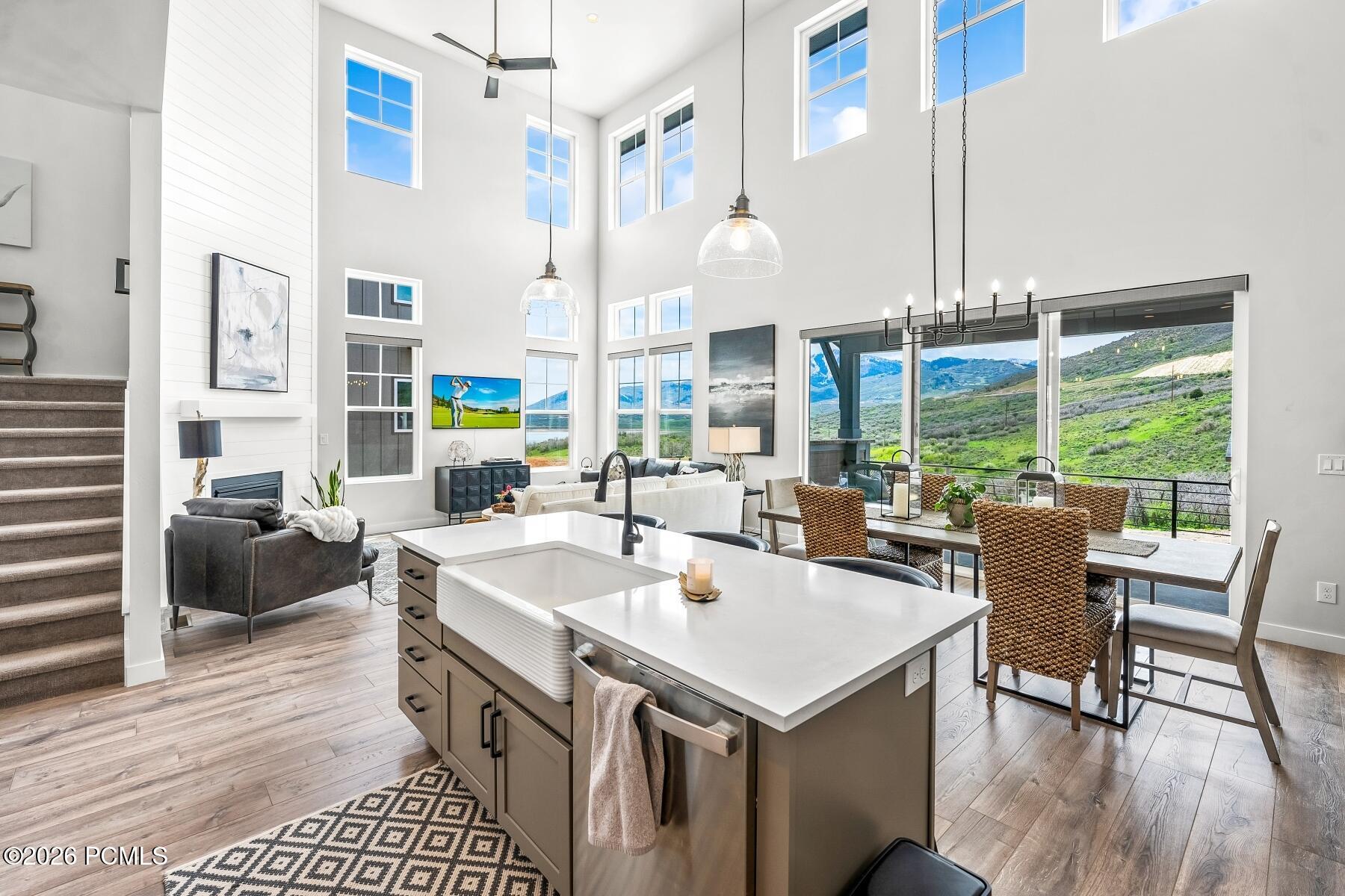 12672 N Belaview Way