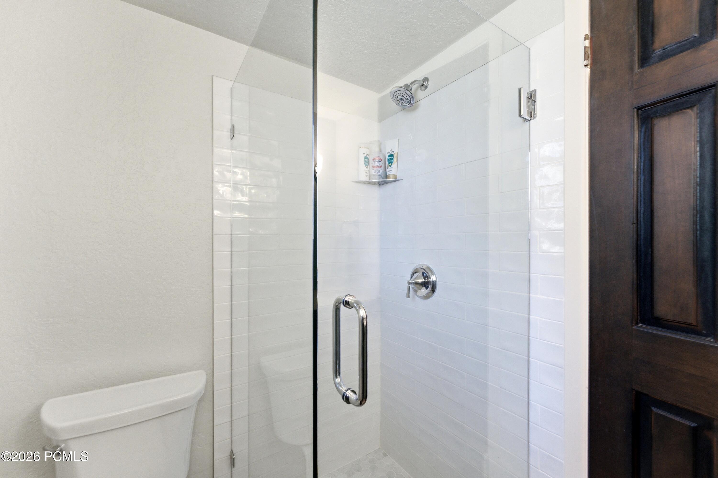 2635 Little Kate Road