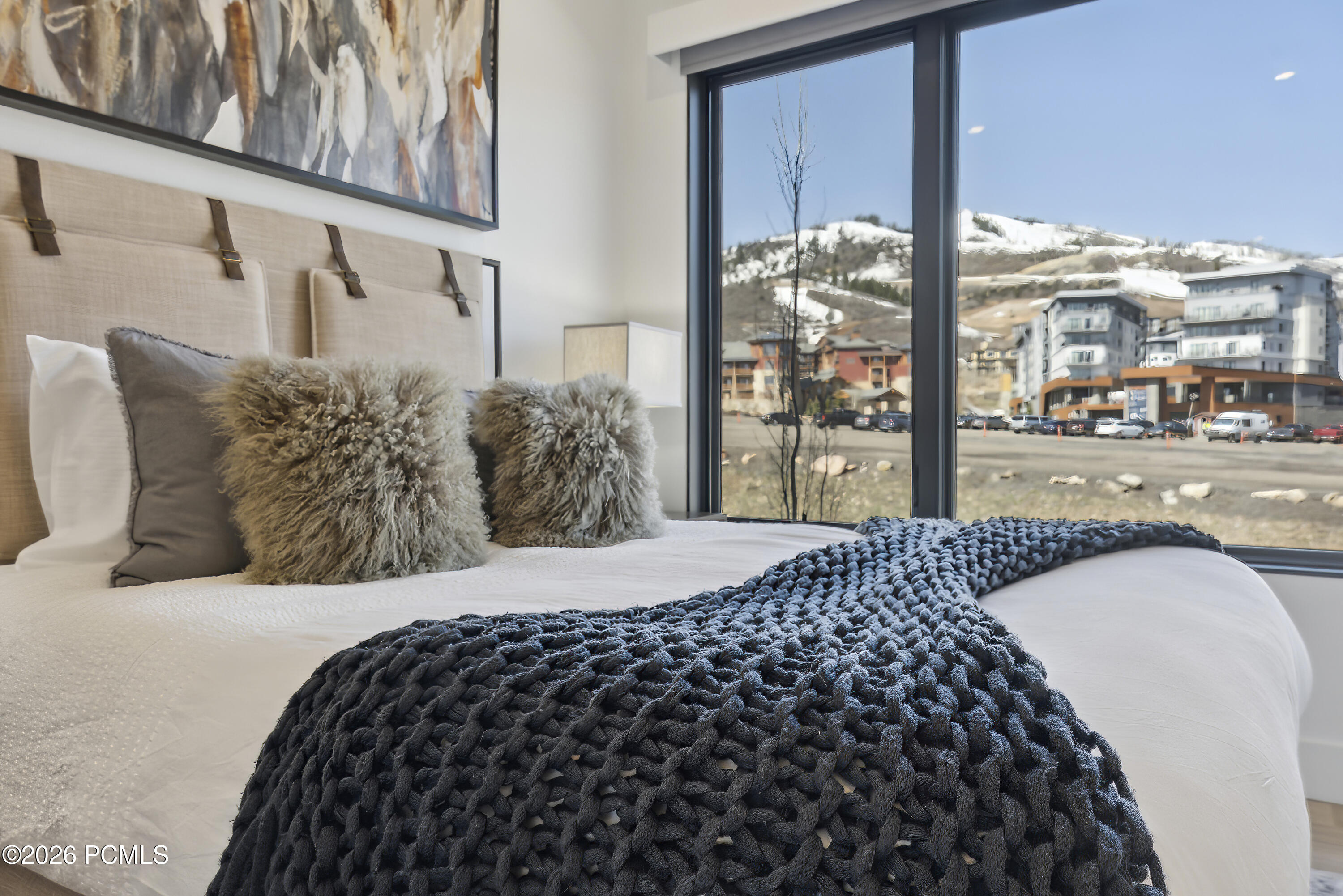 3595 Ridgeline Drive