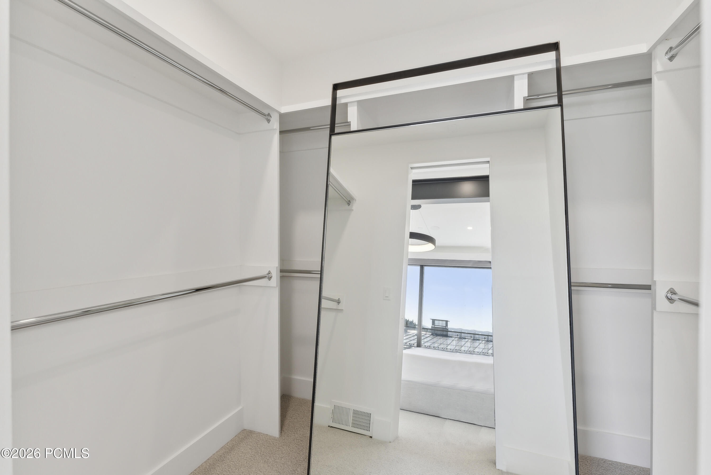 3595 Ridgeline Drive