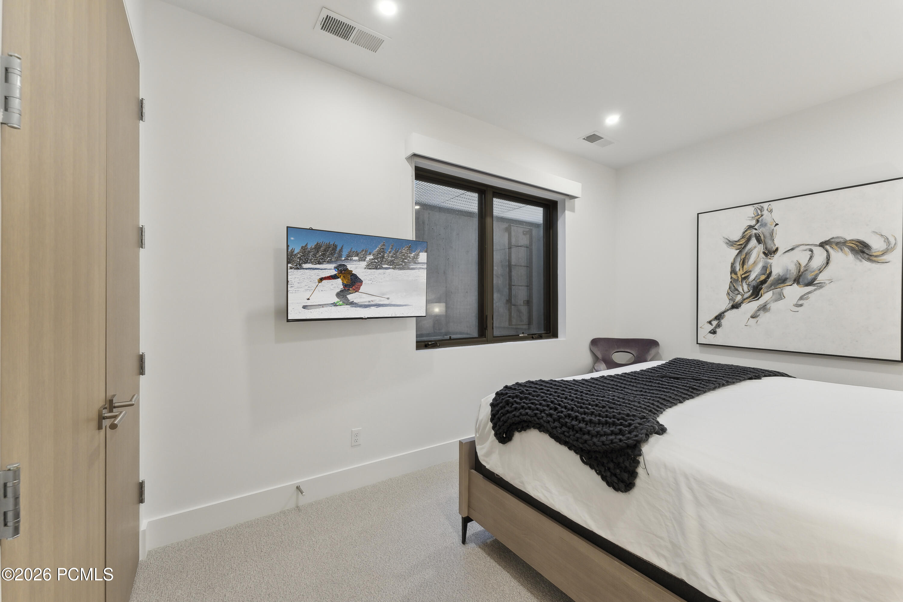 3595 Ridgeline Drive