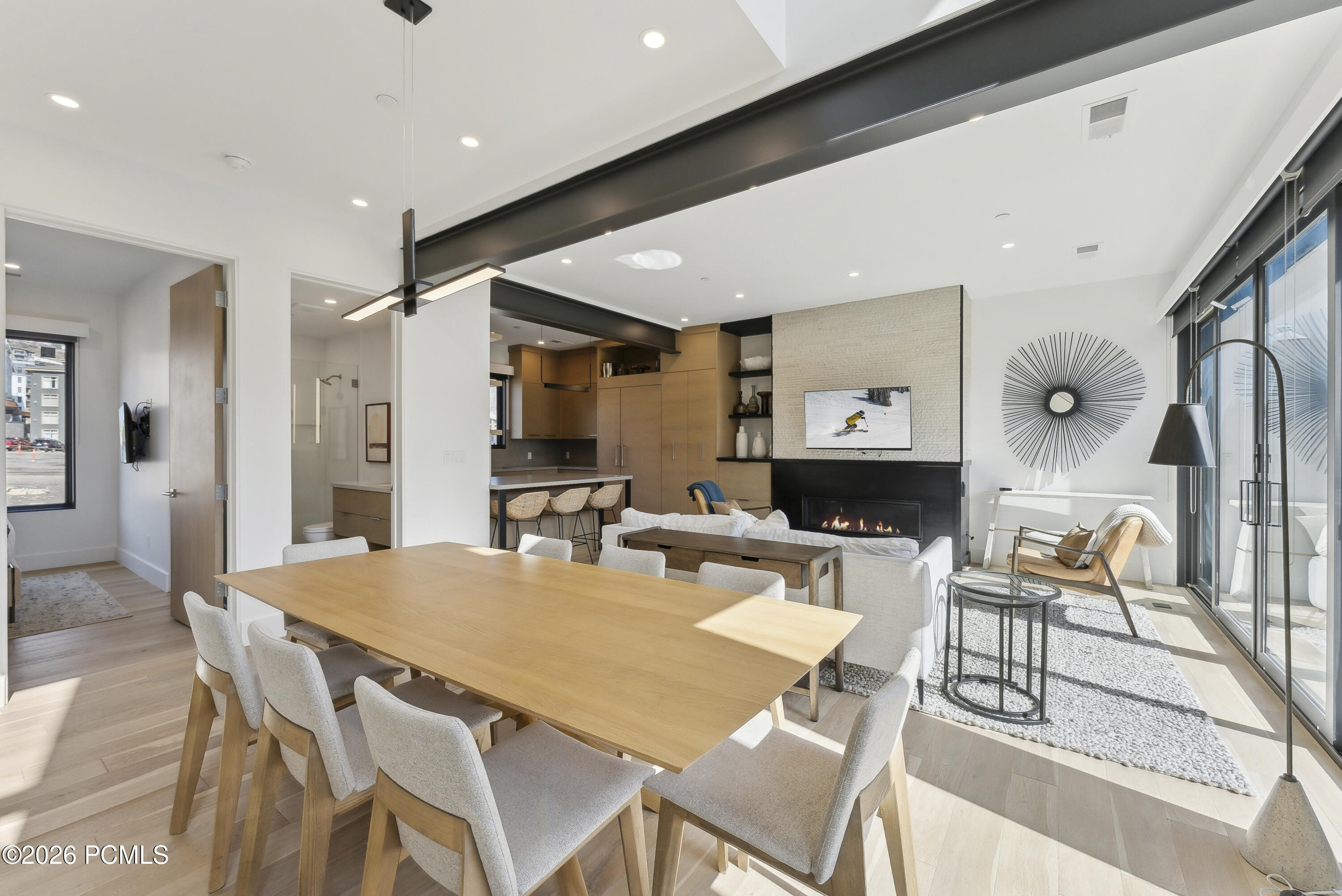 3595 Ridgeline Drive