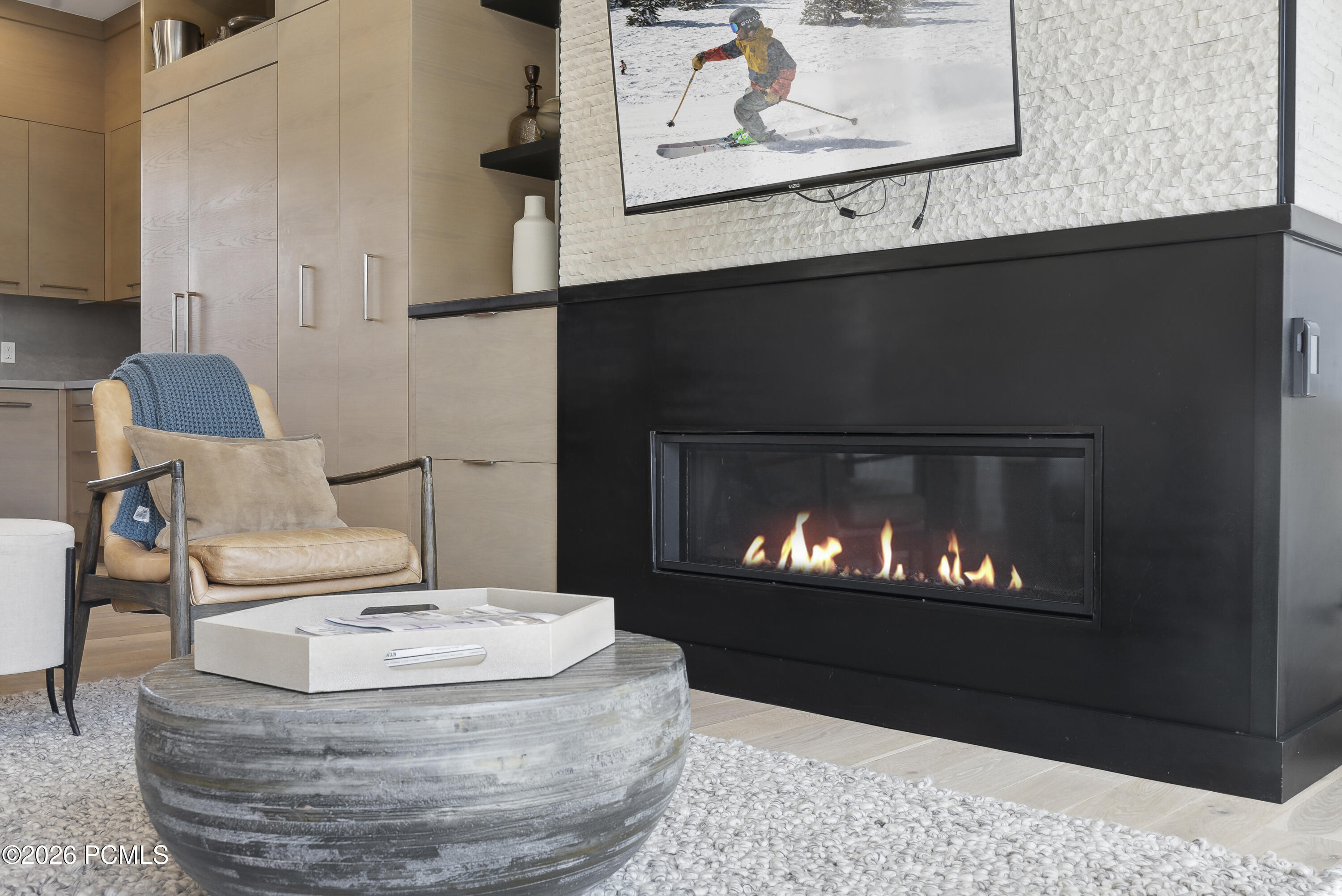 3595 Ridgeline Drive