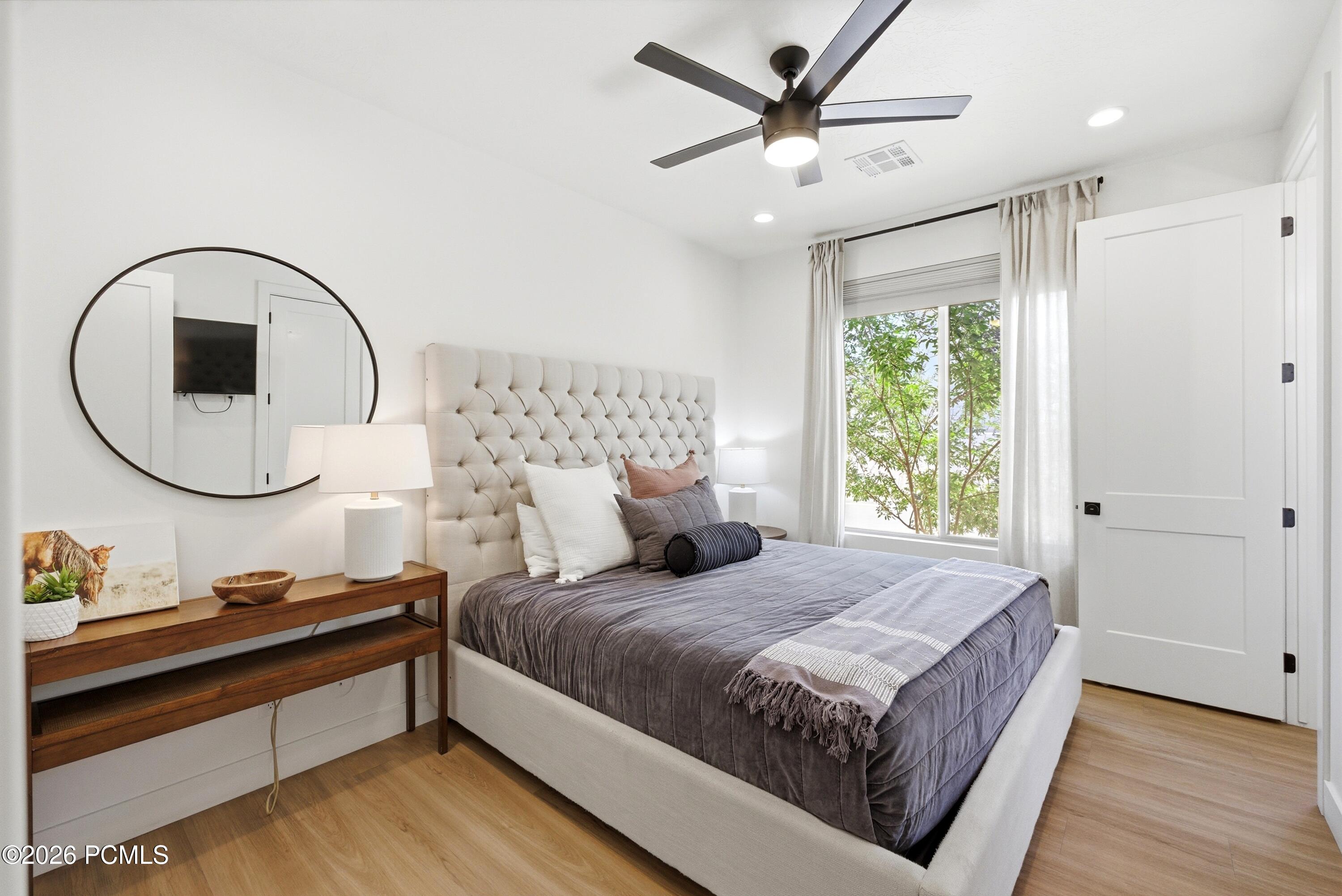 5456 S Lula Bay Place, St. George