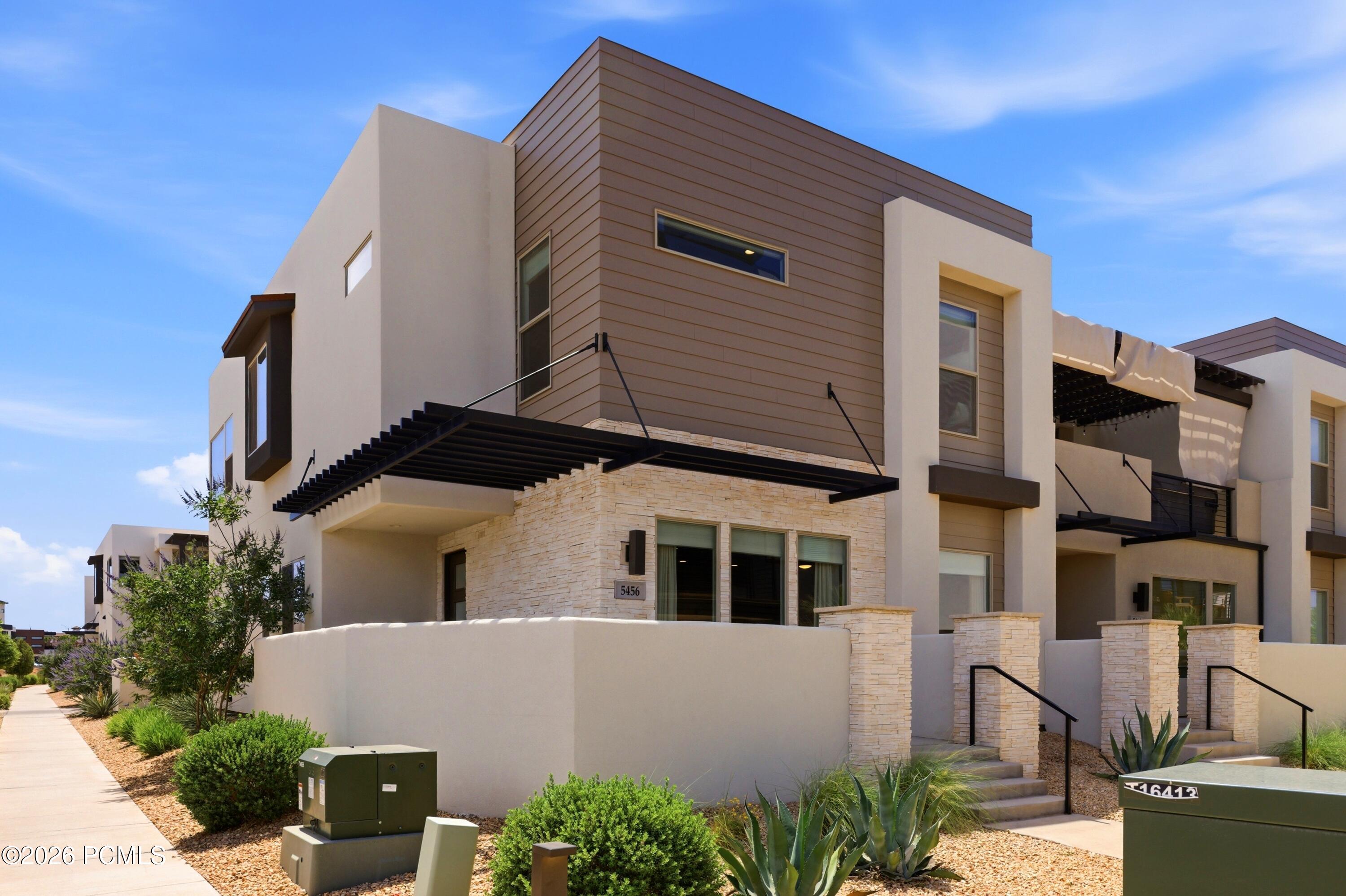 5456 S Lula Bay Place, St. George