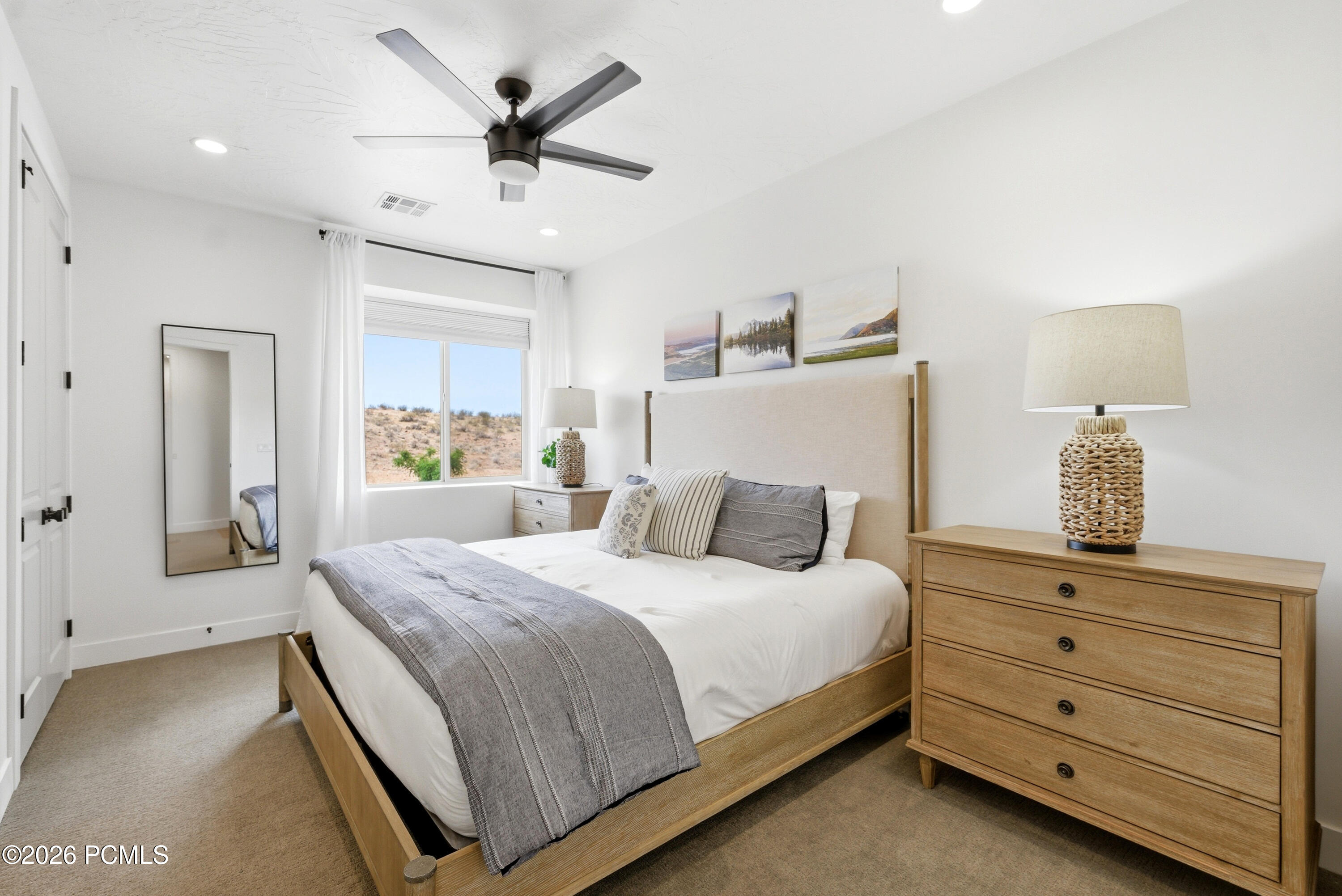 5465 S Lula Bay Place, St. George