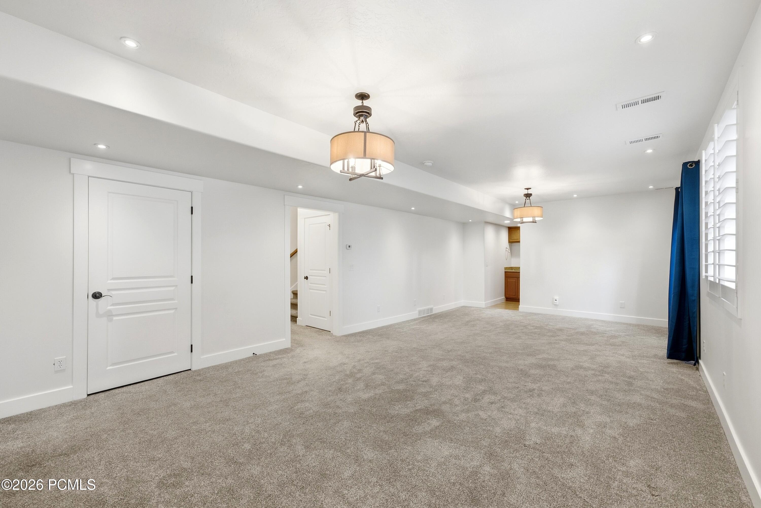 350 S Millers Mile Road