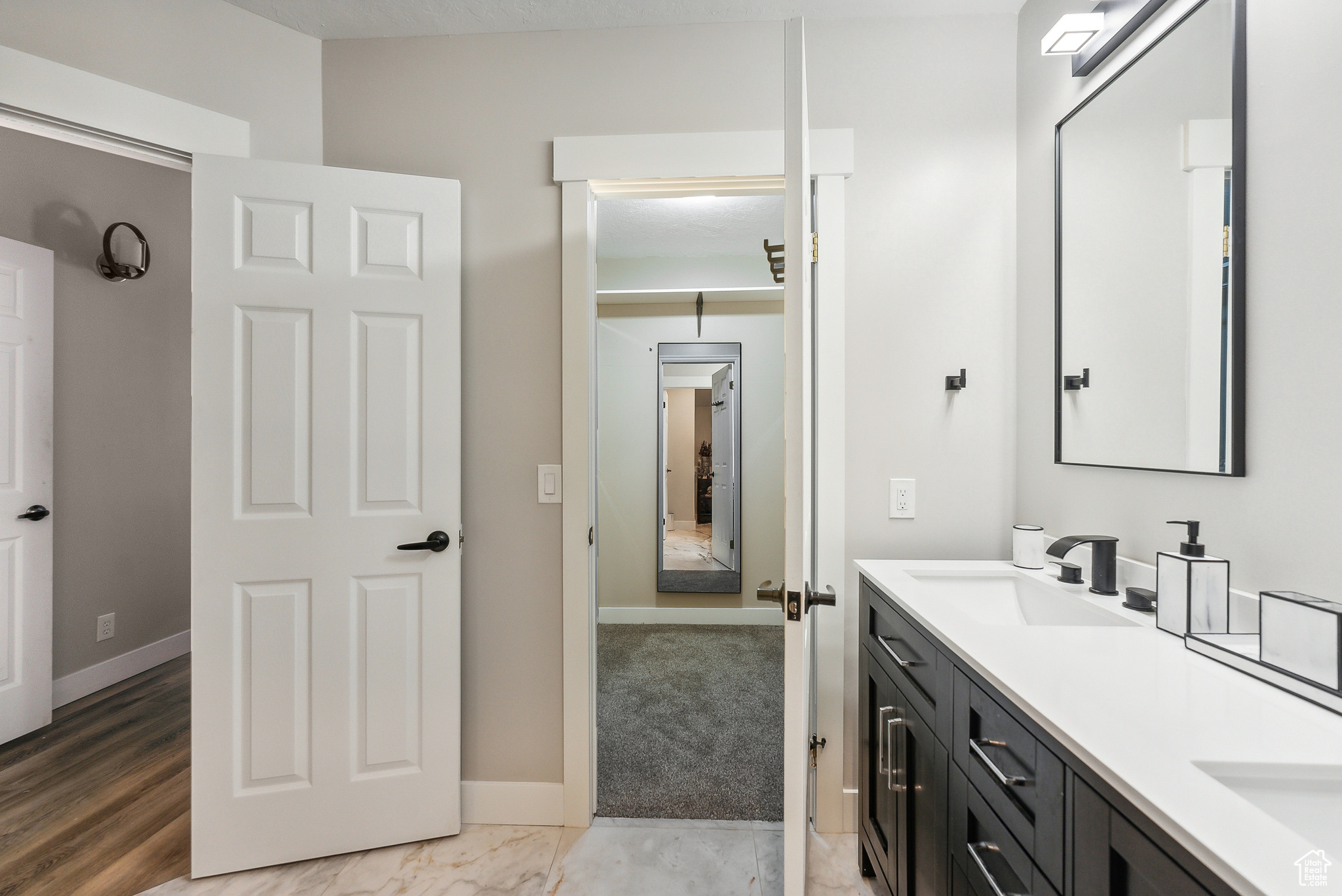 1303 PTARMIGAN CT