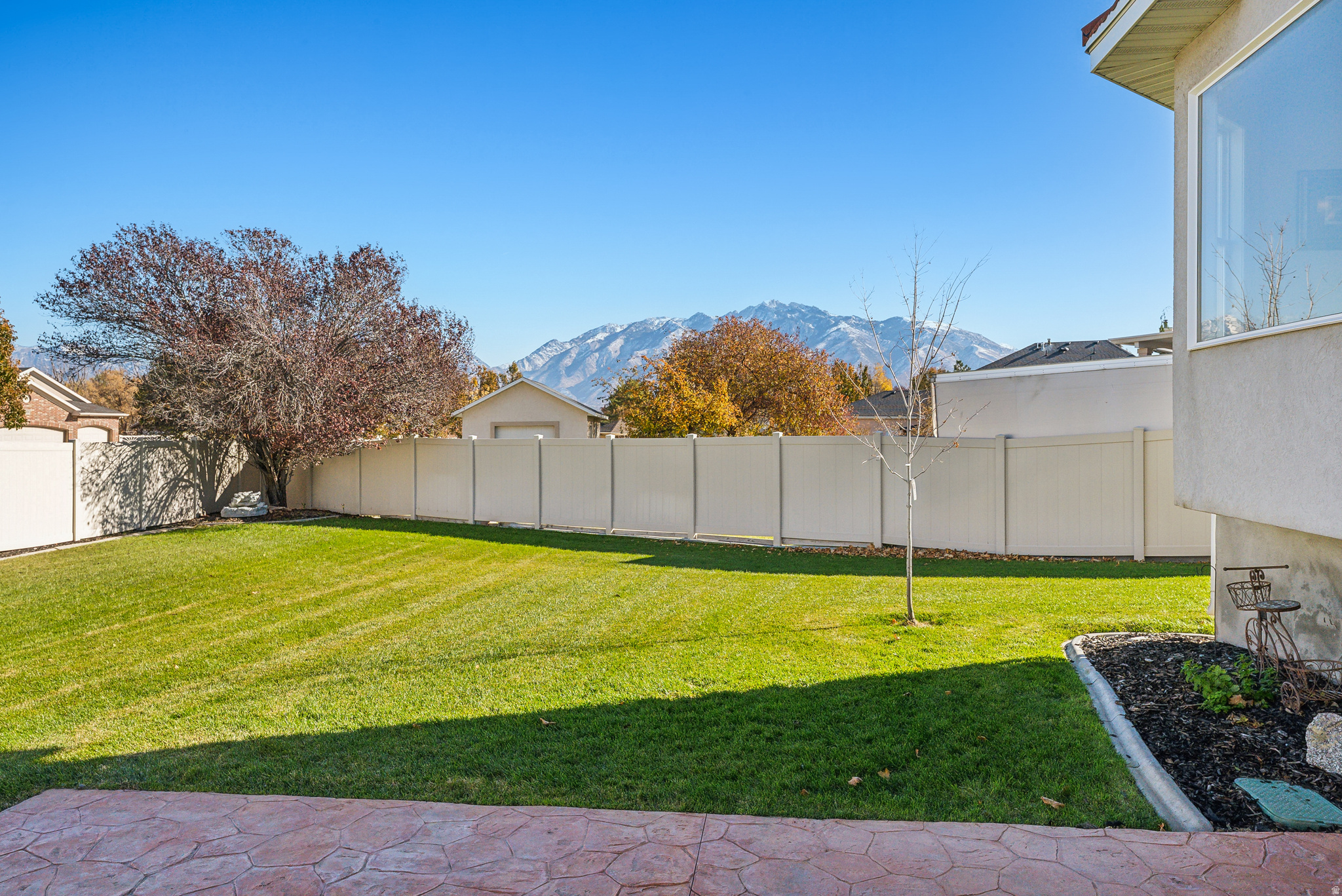 11694 S STONE CREST CIR