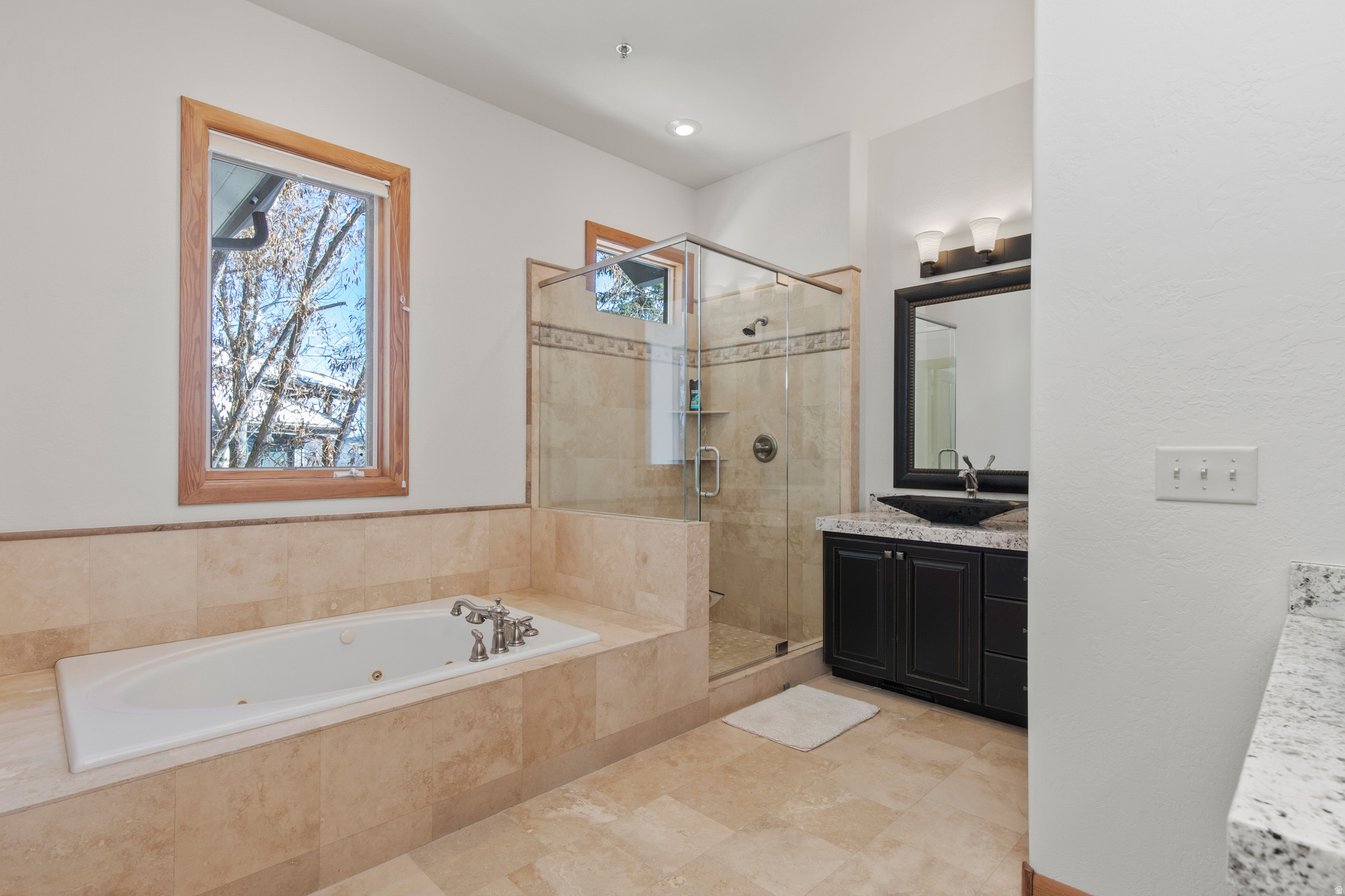 3133 MOUNTAIN CT