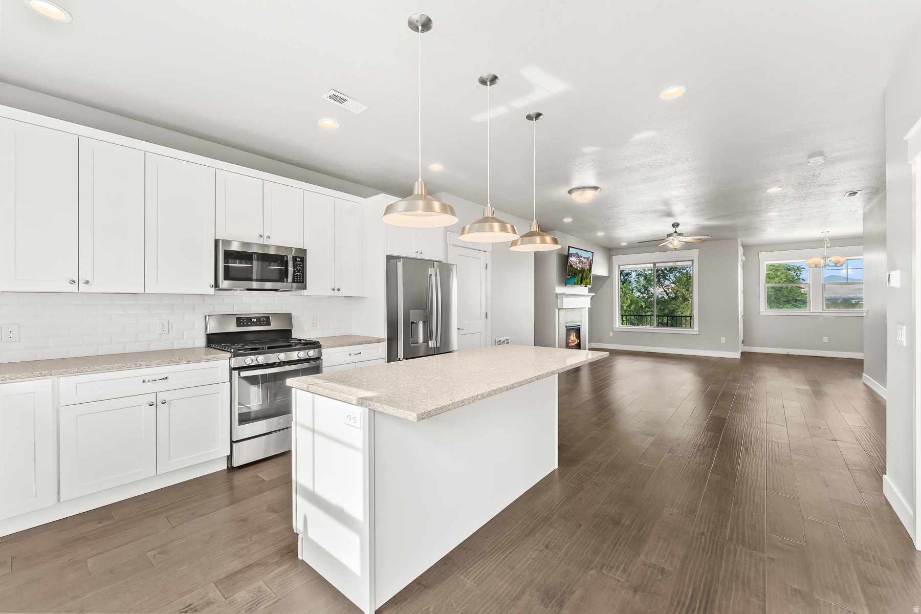 10374 S SAGE CANAL WAY