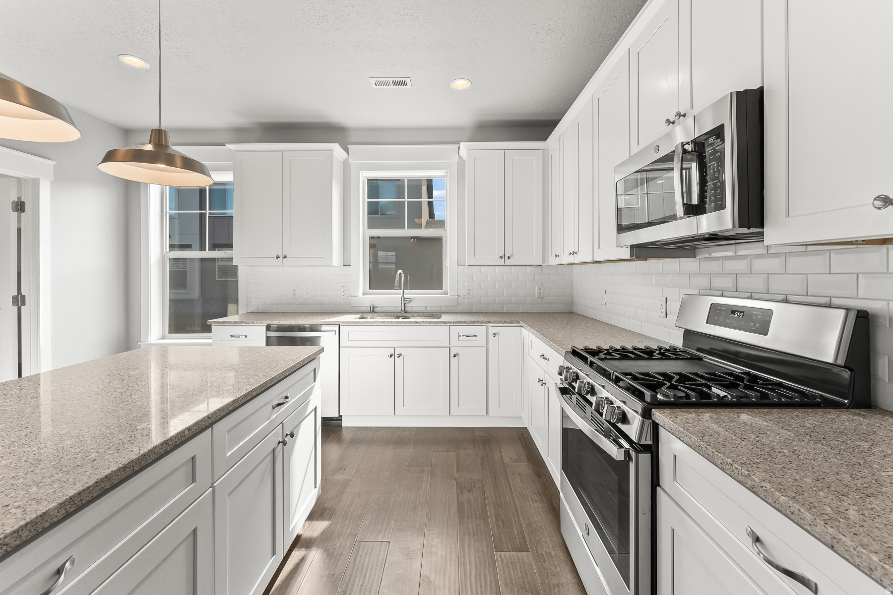 10374 S SAGE CANAL WAY