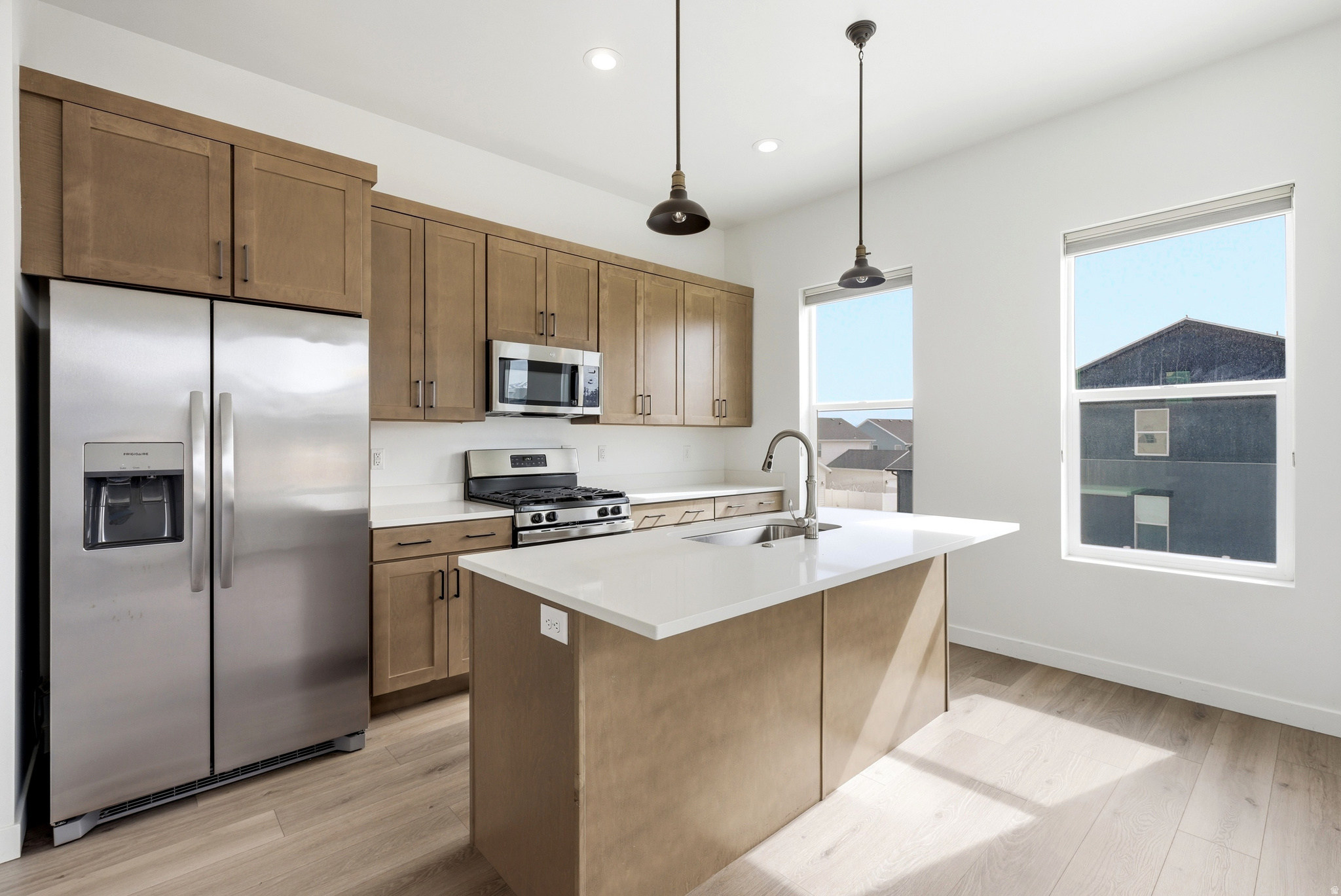 7617 S BEAR GULCH RD.