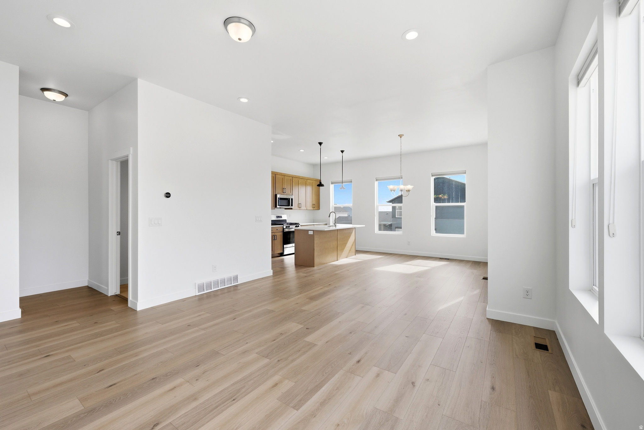 7617 S BEAR GULCH RD.