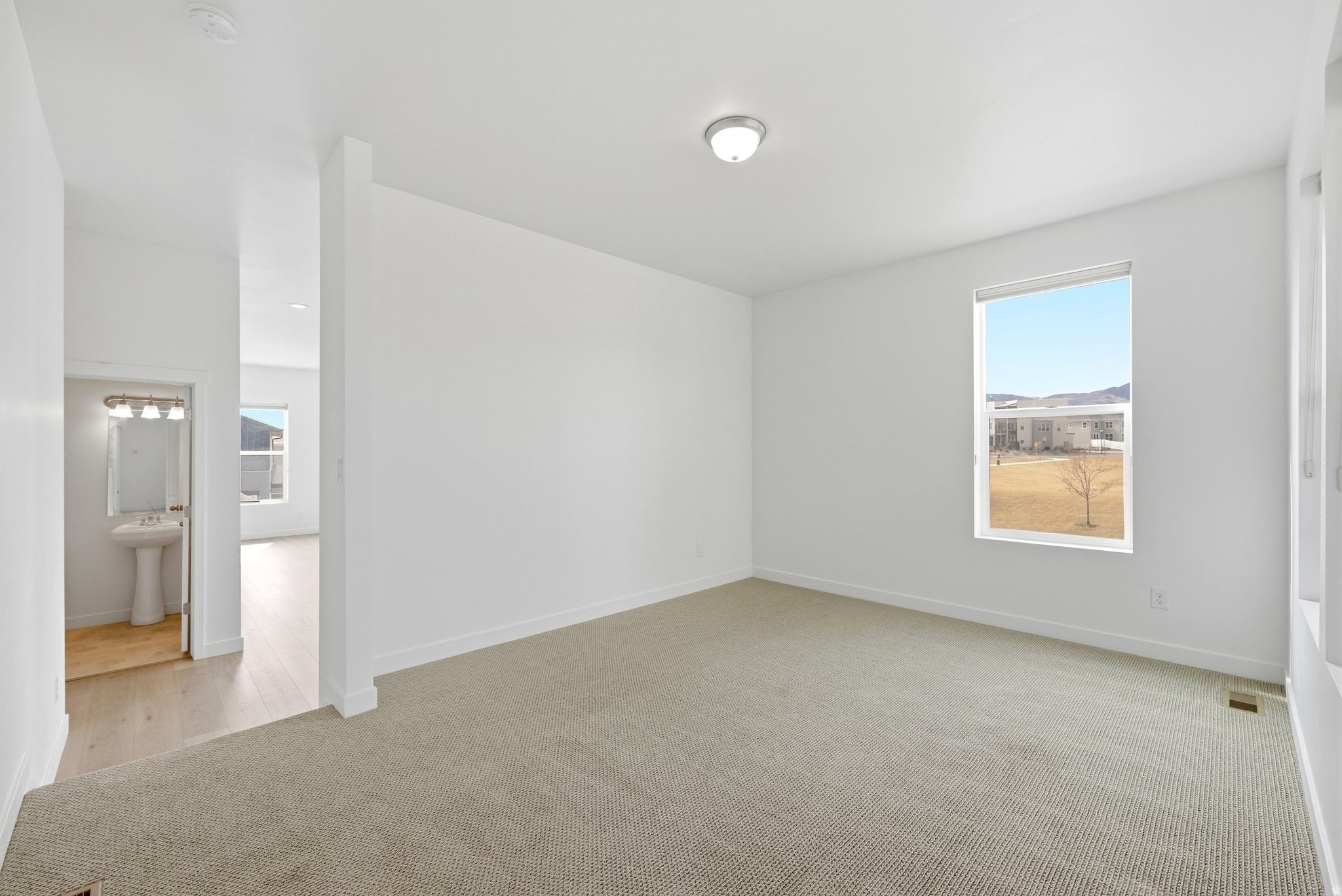 7617 S BEAR GULCH RD.