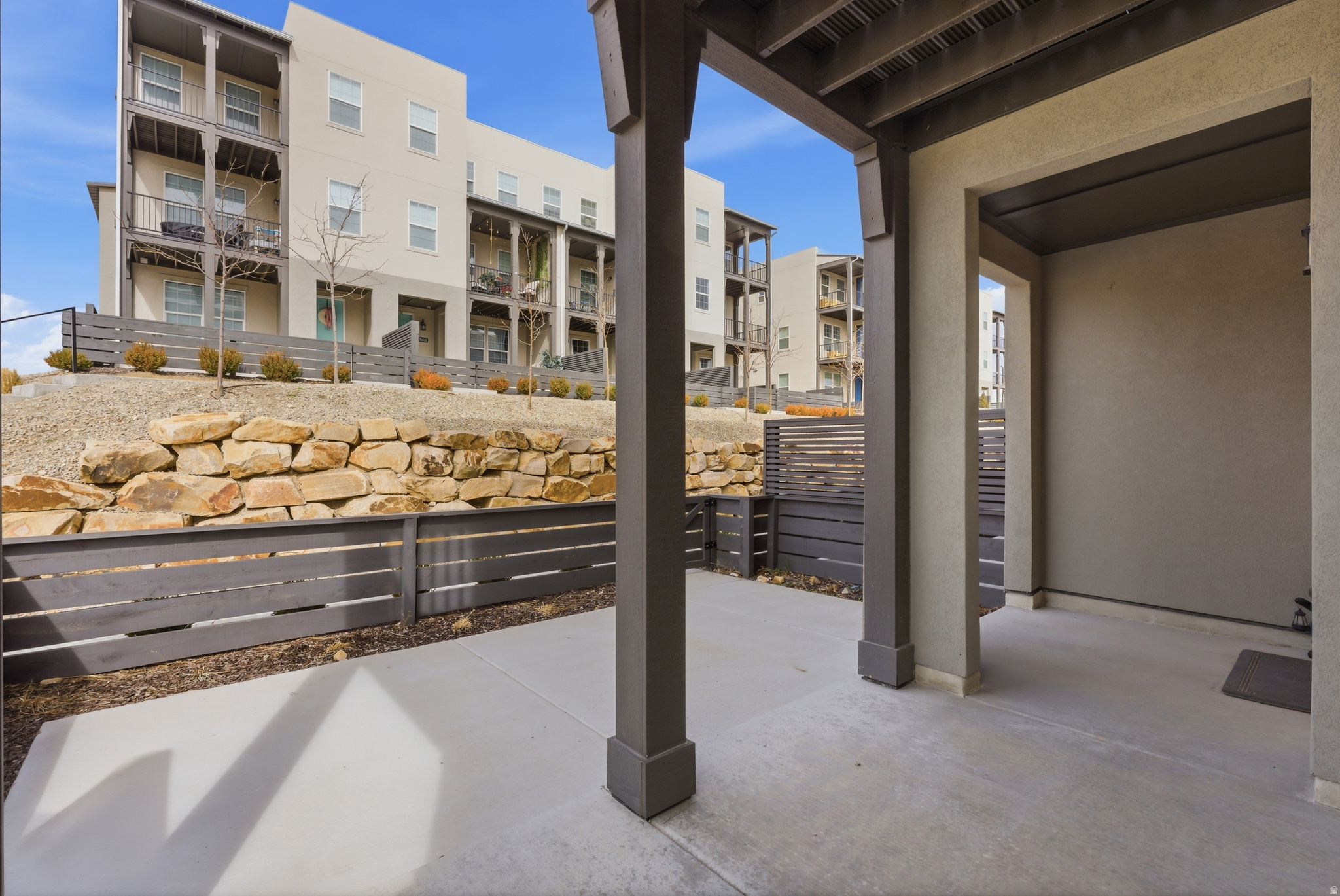 7617 S BEAR GULCH RD.
