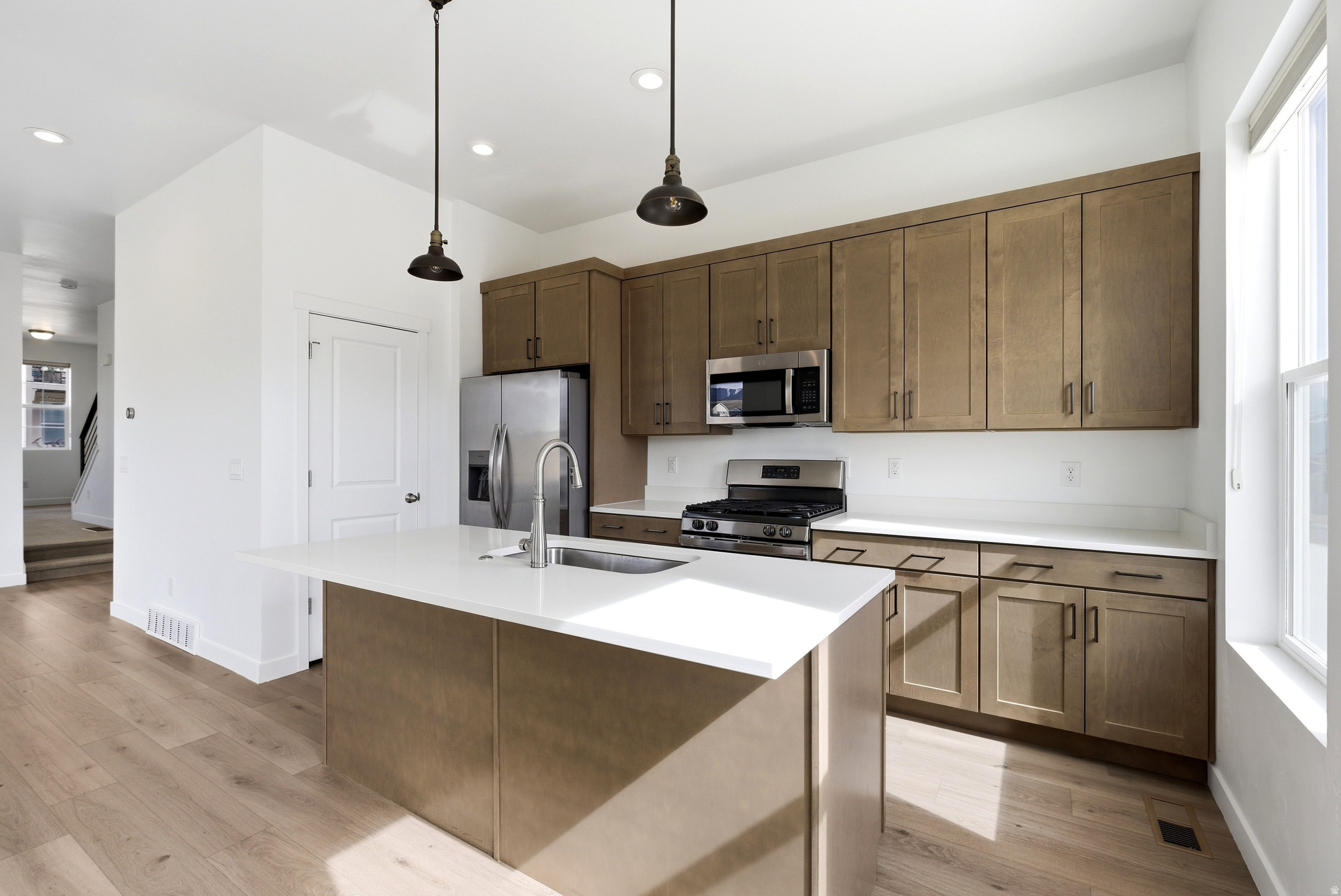 7617 S BEAR GULCH RD.